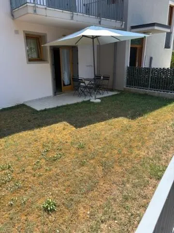 Garden in Sirmione Rosselli Apartments
