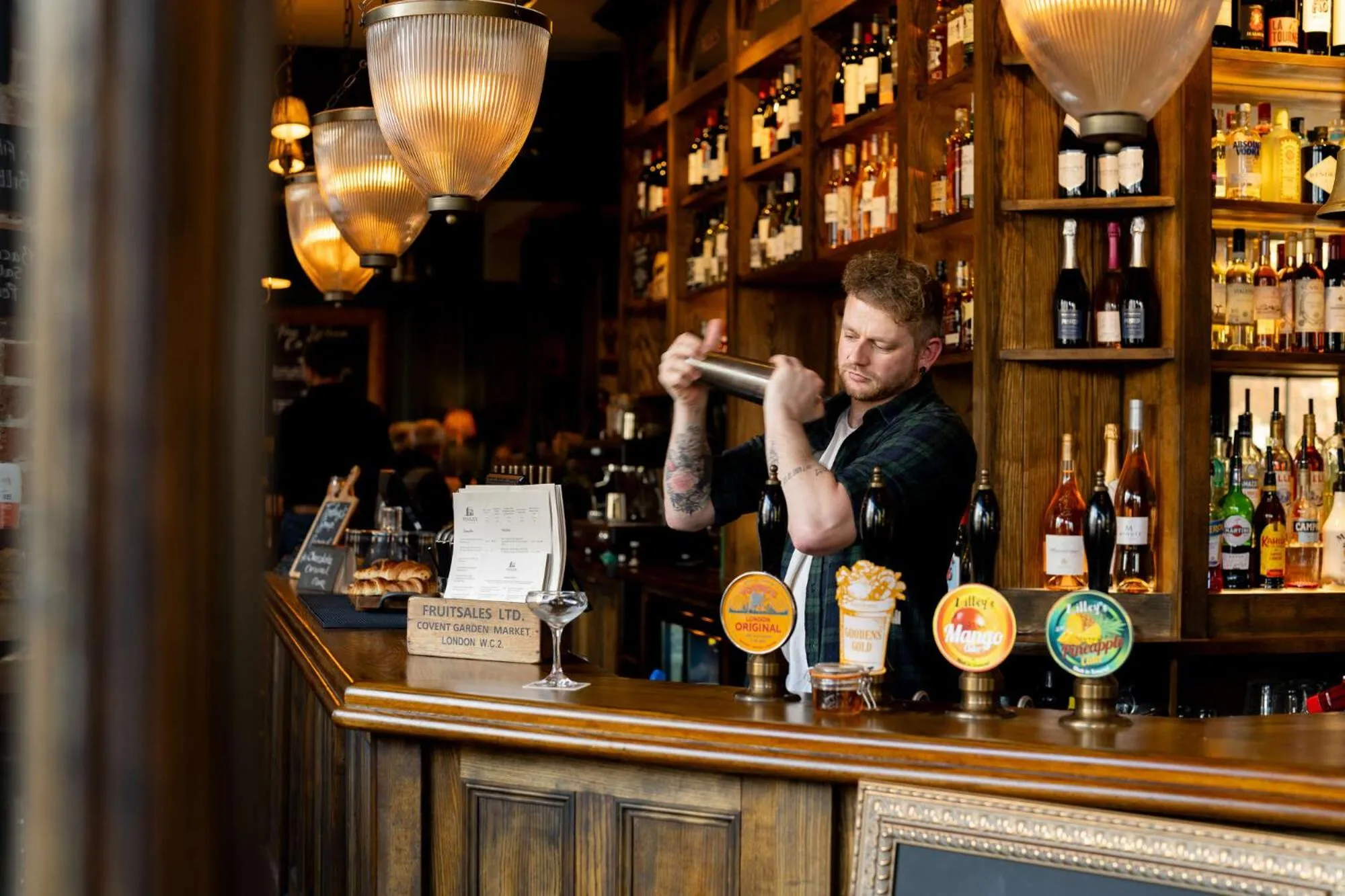 Lounge or bar in The Westgate