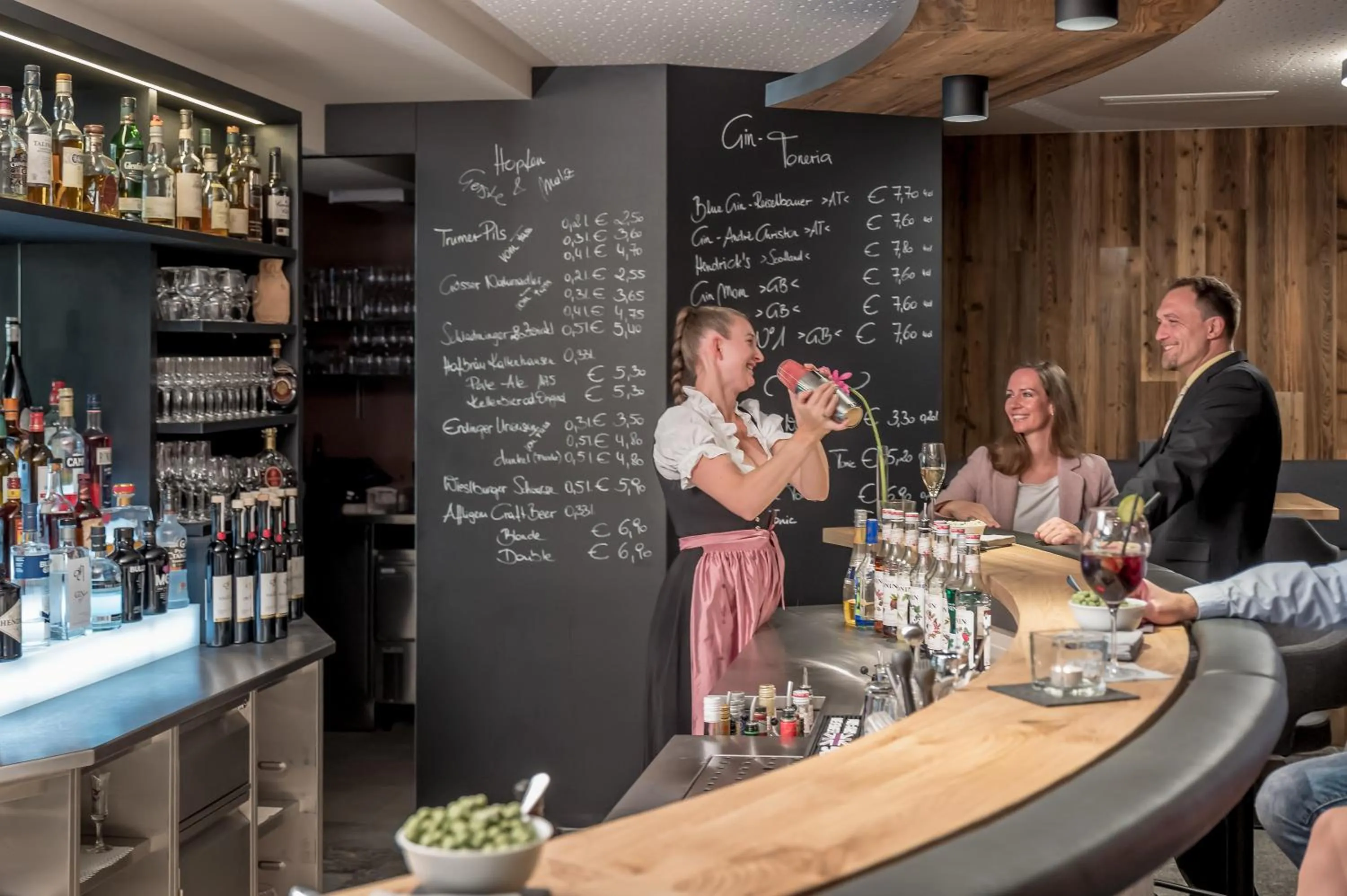 Lounge or bar in 4 Sterne Superior Mühle Resort 1900 - Adults only