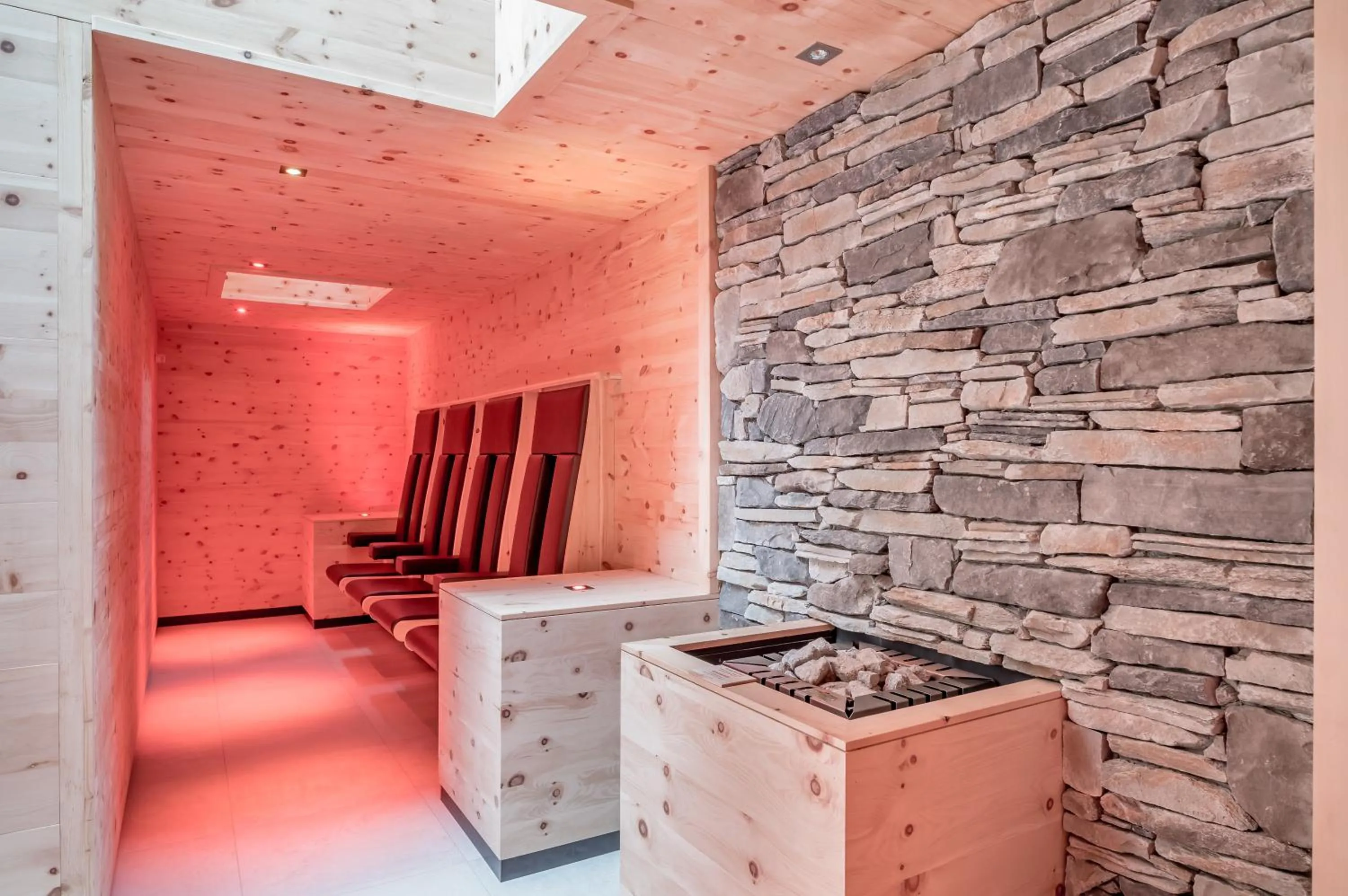 Spa and wellness centre/facilities in 4 Sterne Superior Mühle Resort 1900 - Adults only