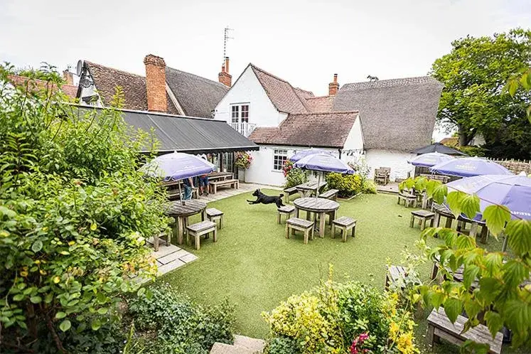 Garden in White Horse Inn Garden in White Horse Inn