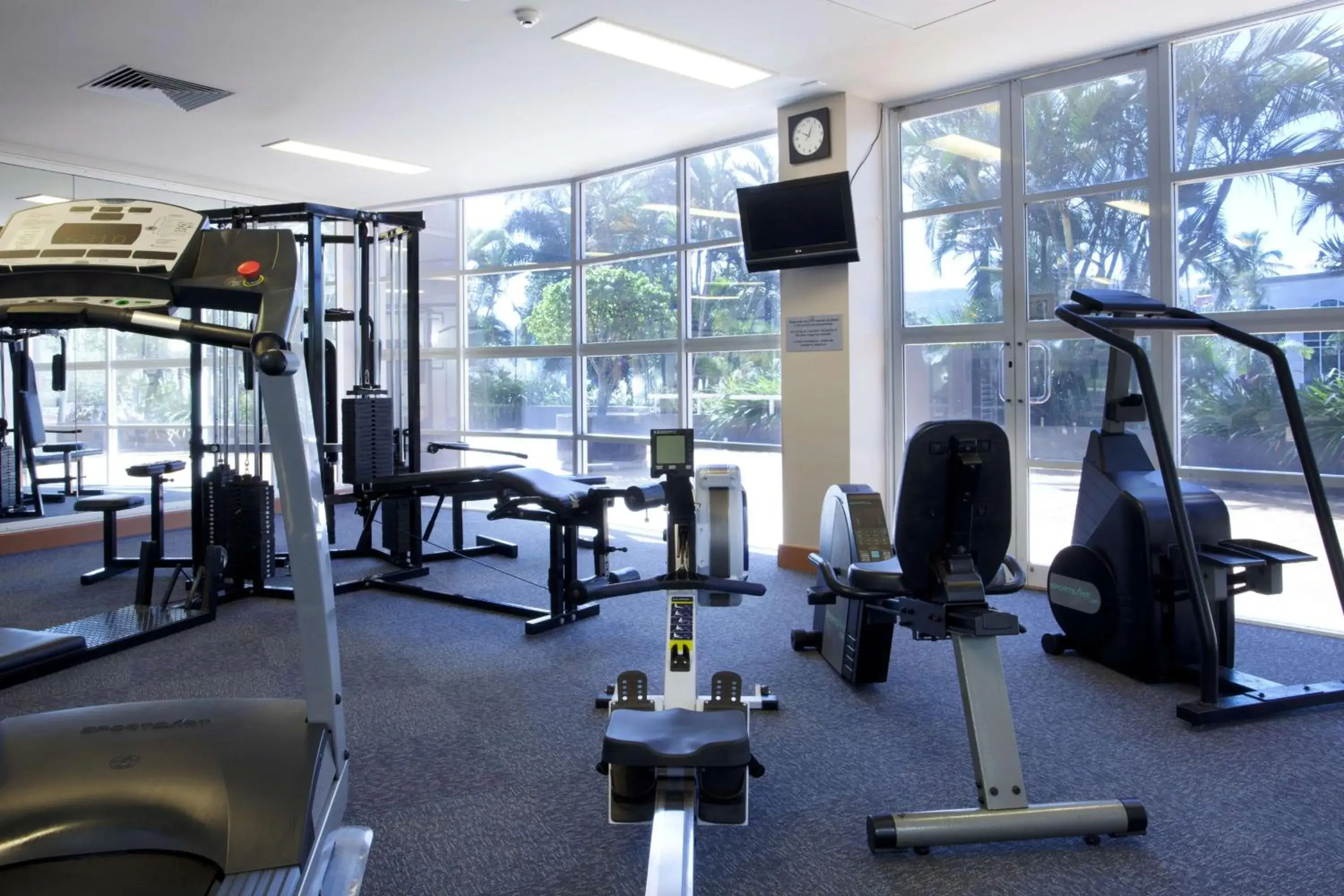 Fitness centre/facilities in DoubleTree by Hilton Cairns Fitness centre/facilities in DoubleTree by Hilton Cairns