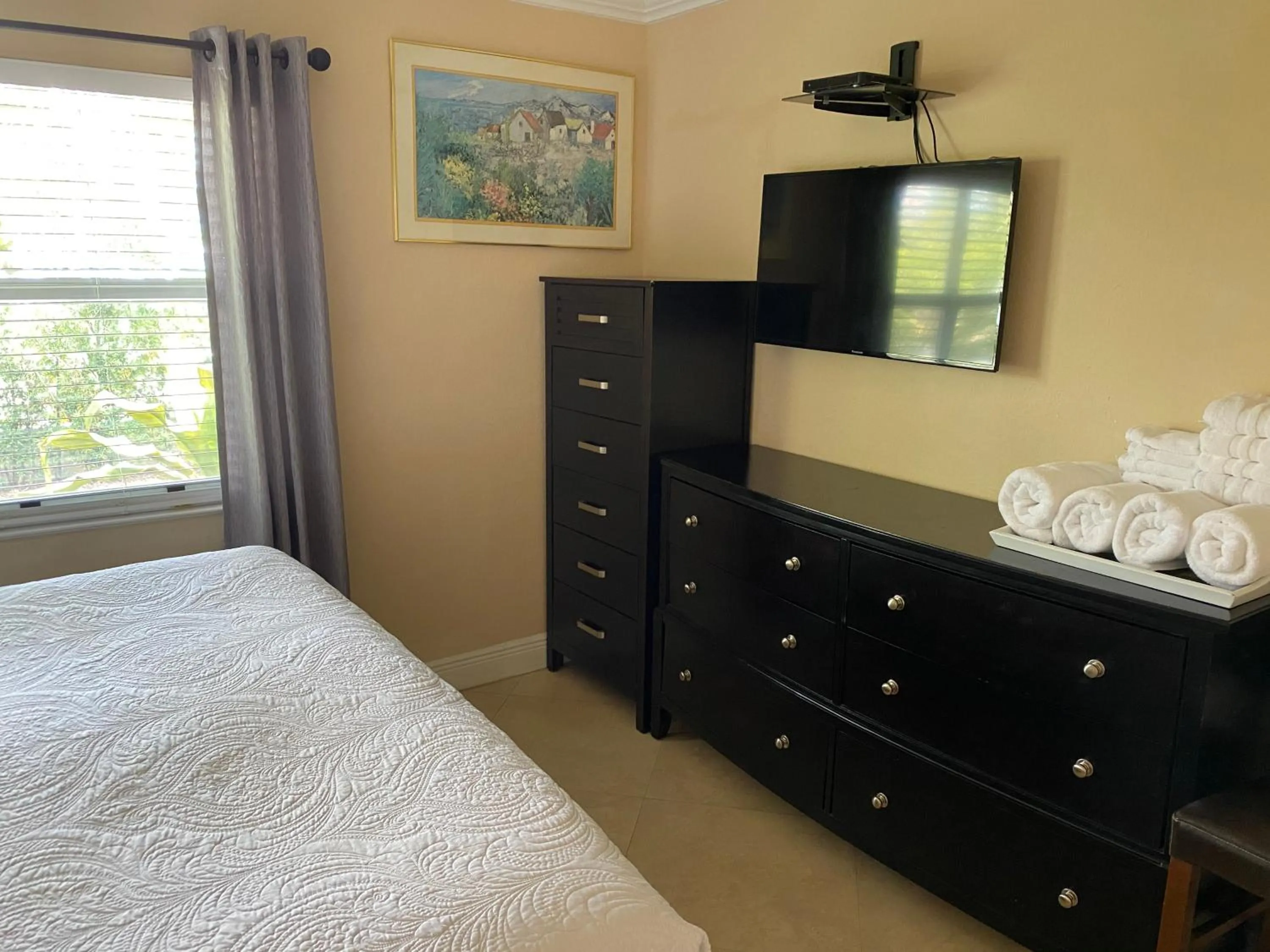 Bed in Atlantic Shores Vacation Villas