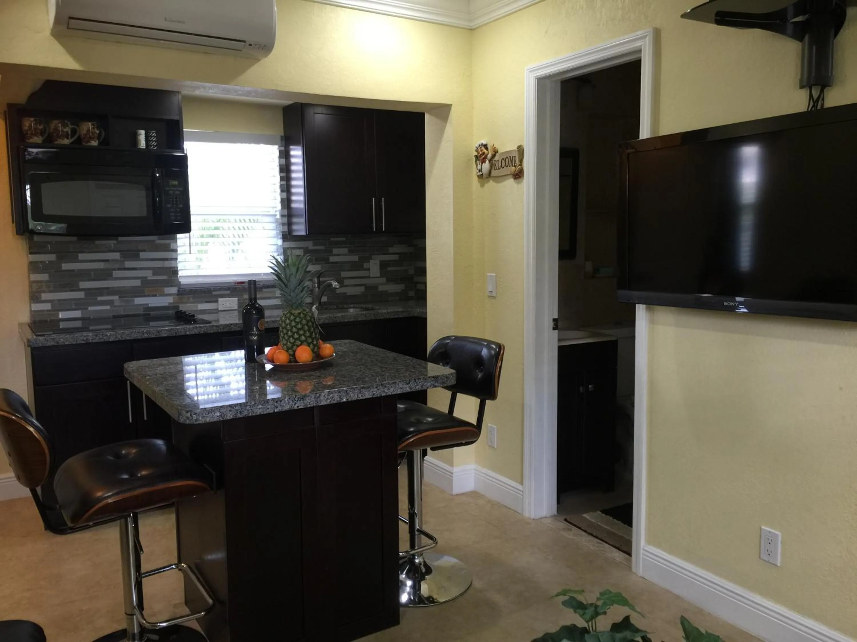 Dining area in Atlantic Shores Vacation Villas