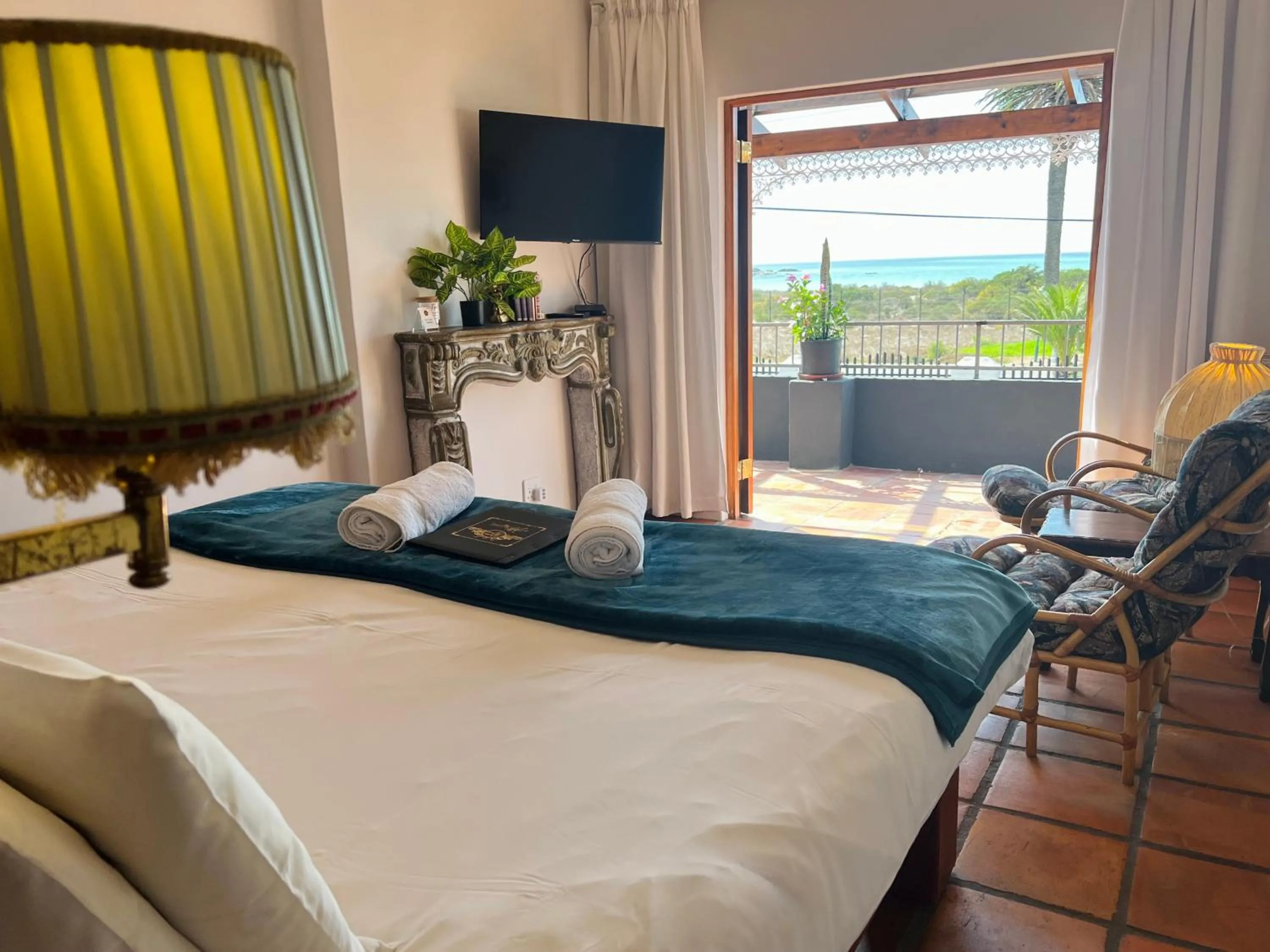Twin/Double Room - single occupancy in Goblin's Inn
