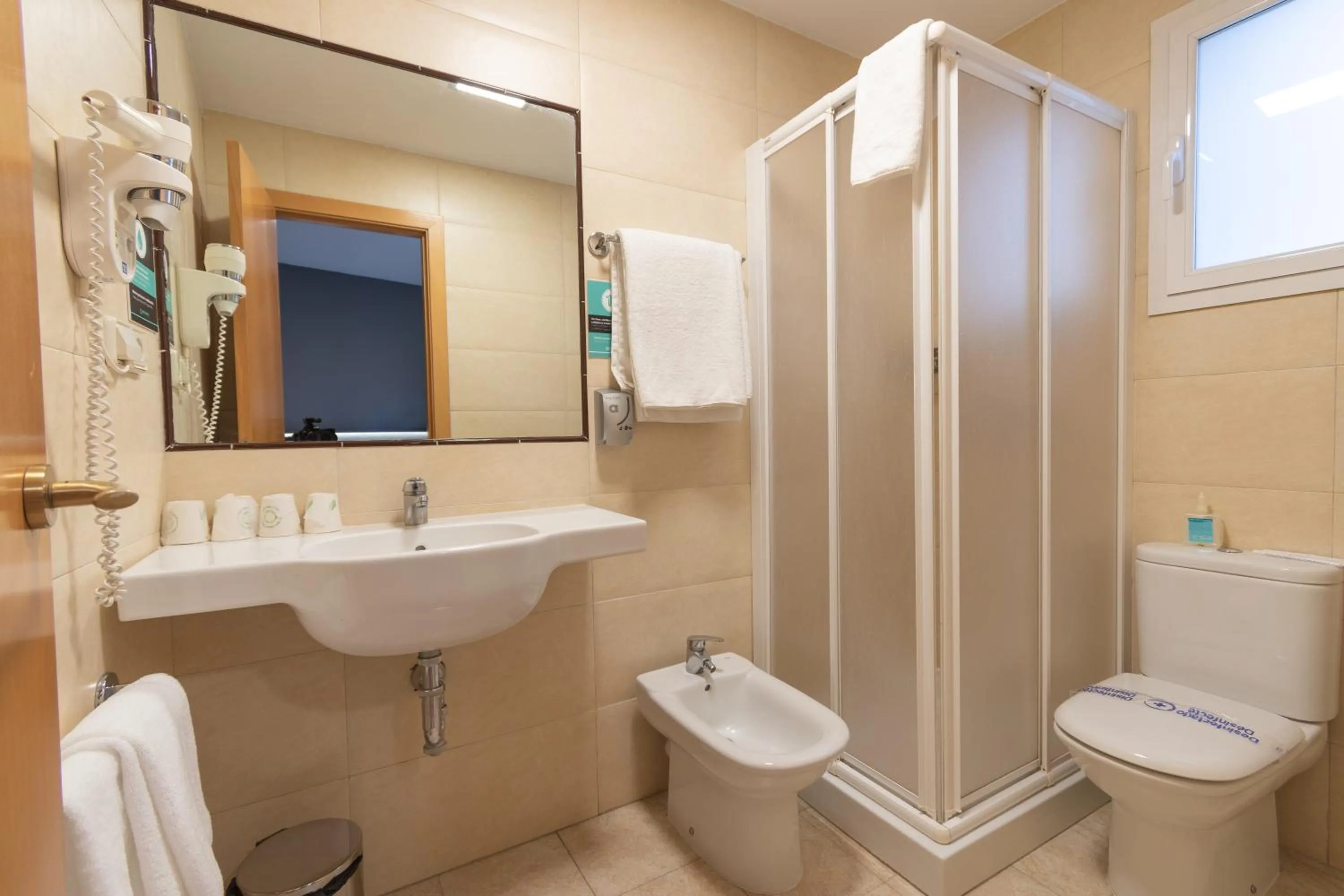 Bathroom in Alda Centro Pamplona