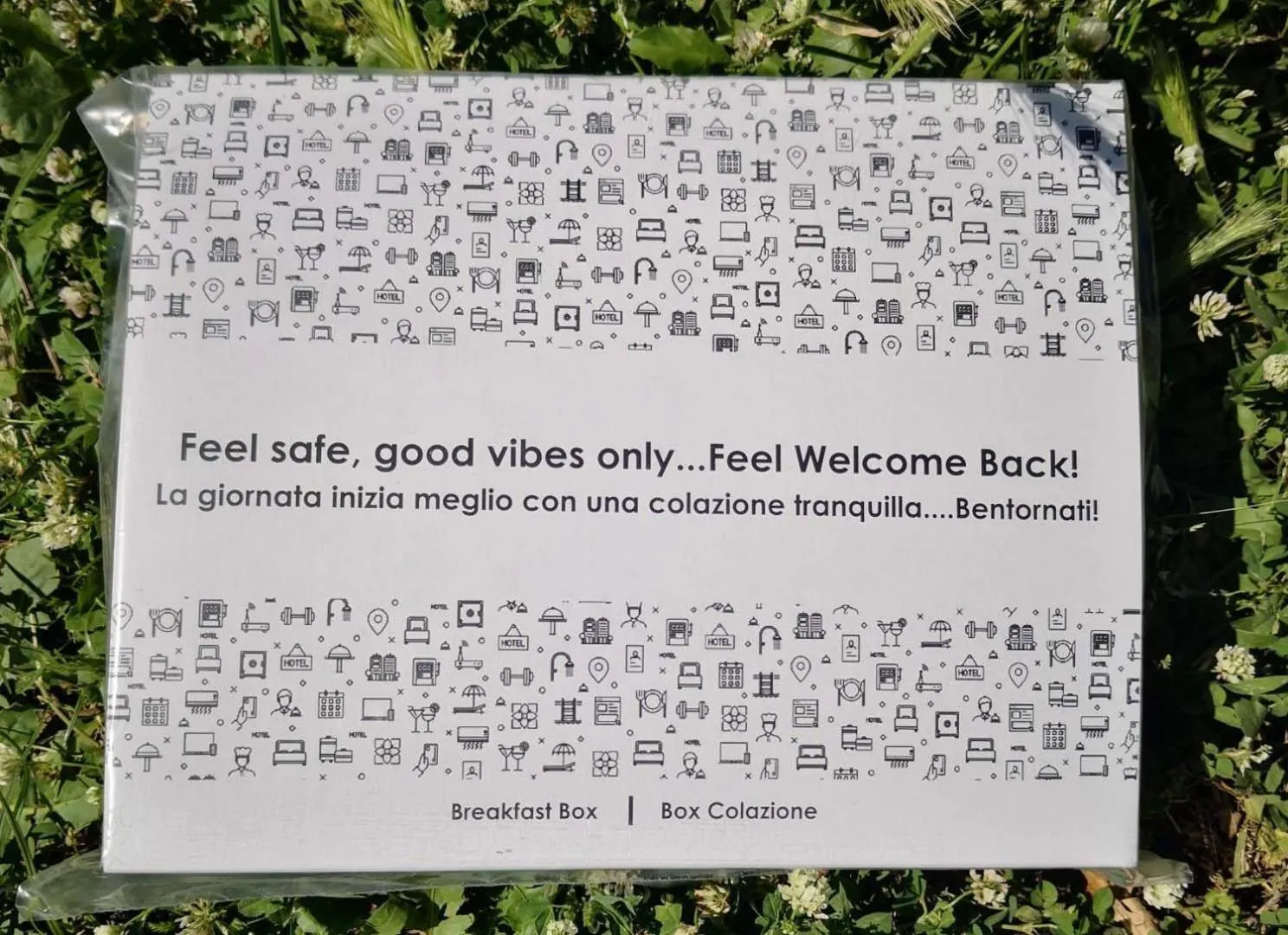 Logo/Certificate/Sign in B&B La Canzanella