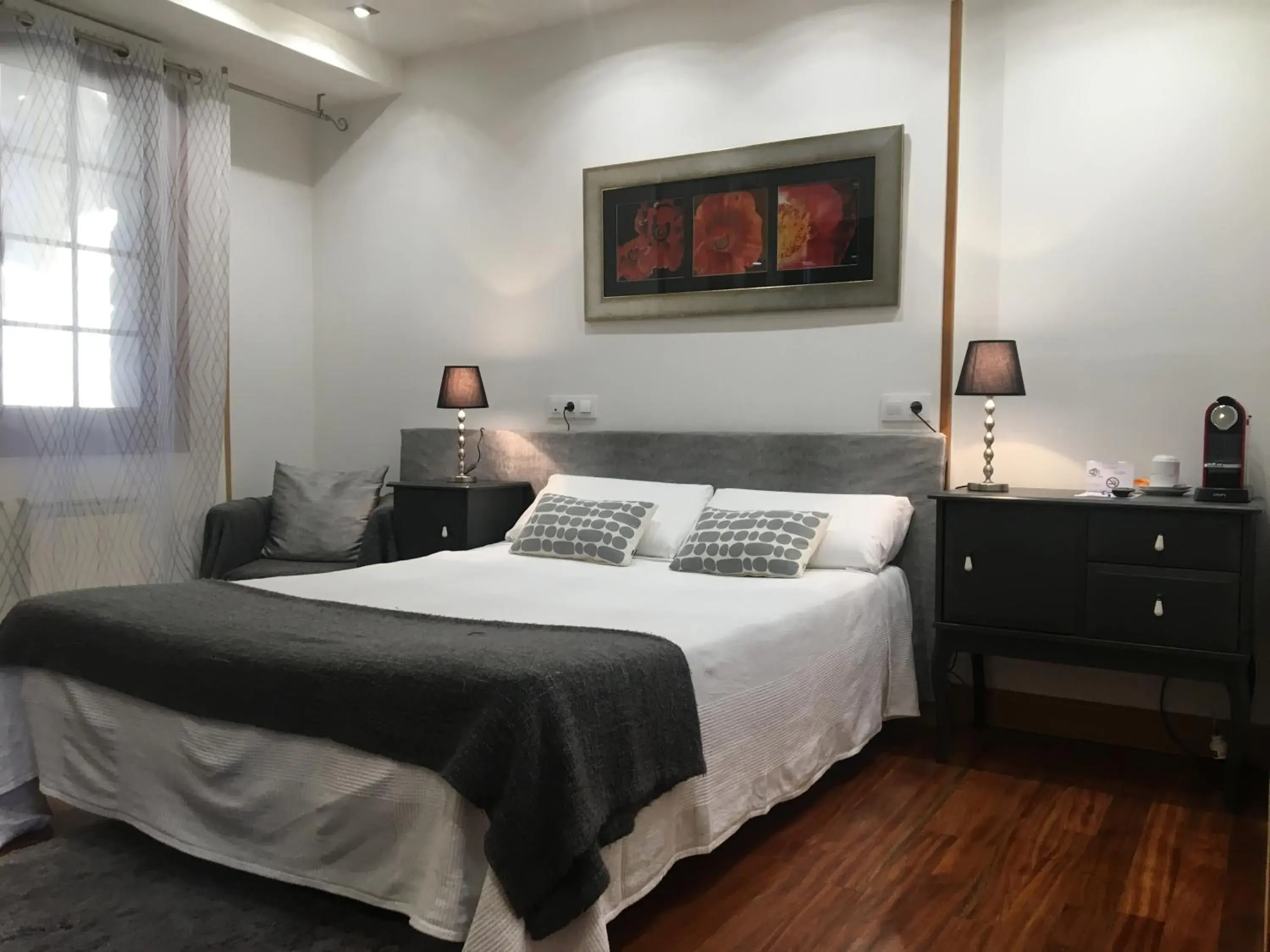 Double or Twin Room in Hotel Itxas Gain Getaria Double or Twin Room in Hotel Itxas Gain Getaria