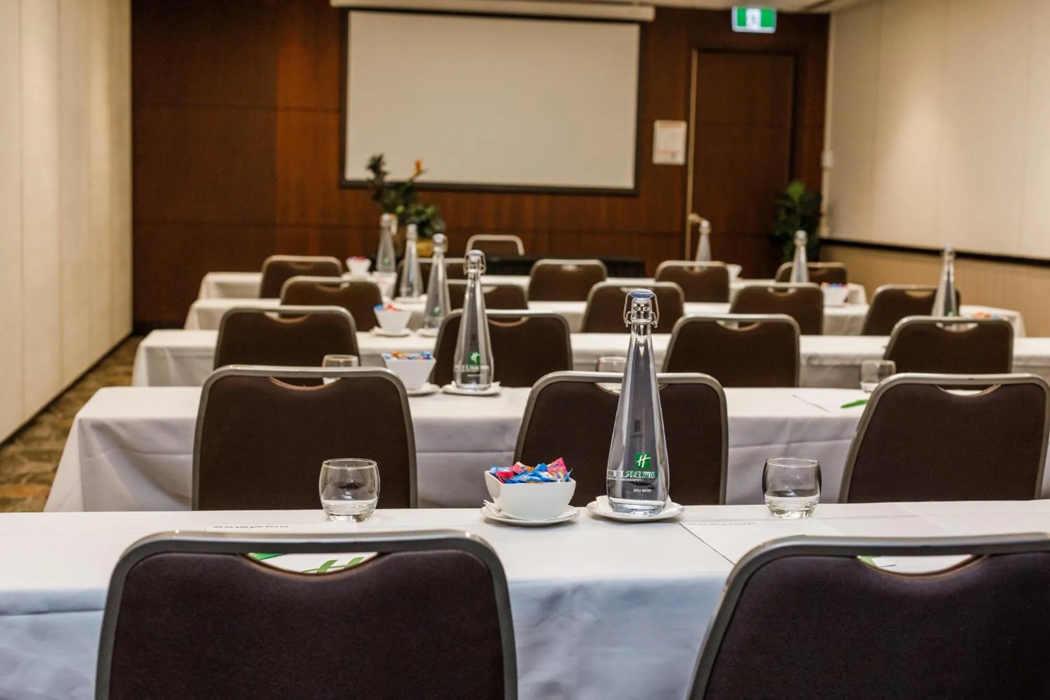 Meeting/conference room in Holiday Inn Perth City Centre by IHG