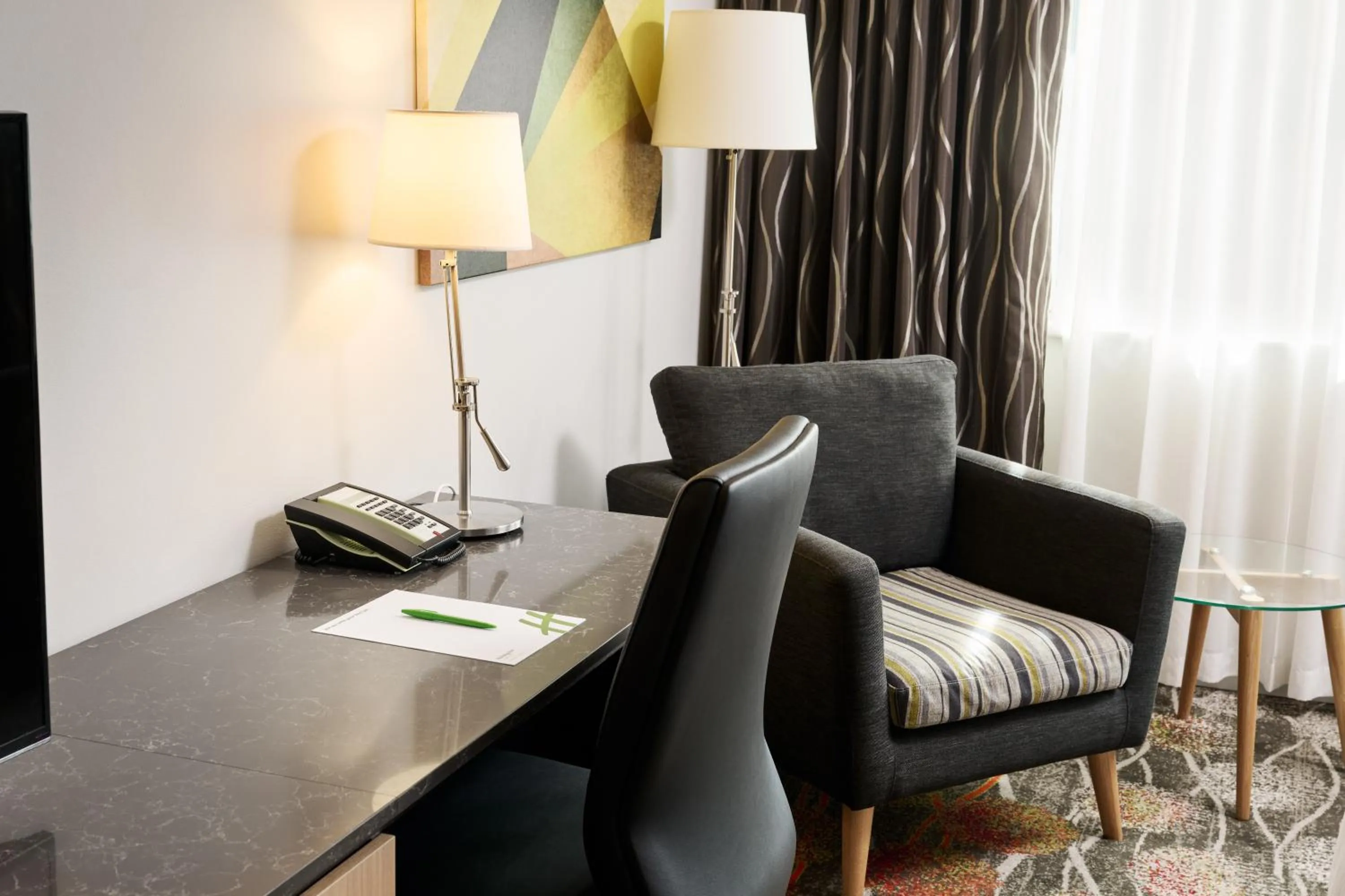 Seating area in Holiday Inn Perth City Centre by IHG