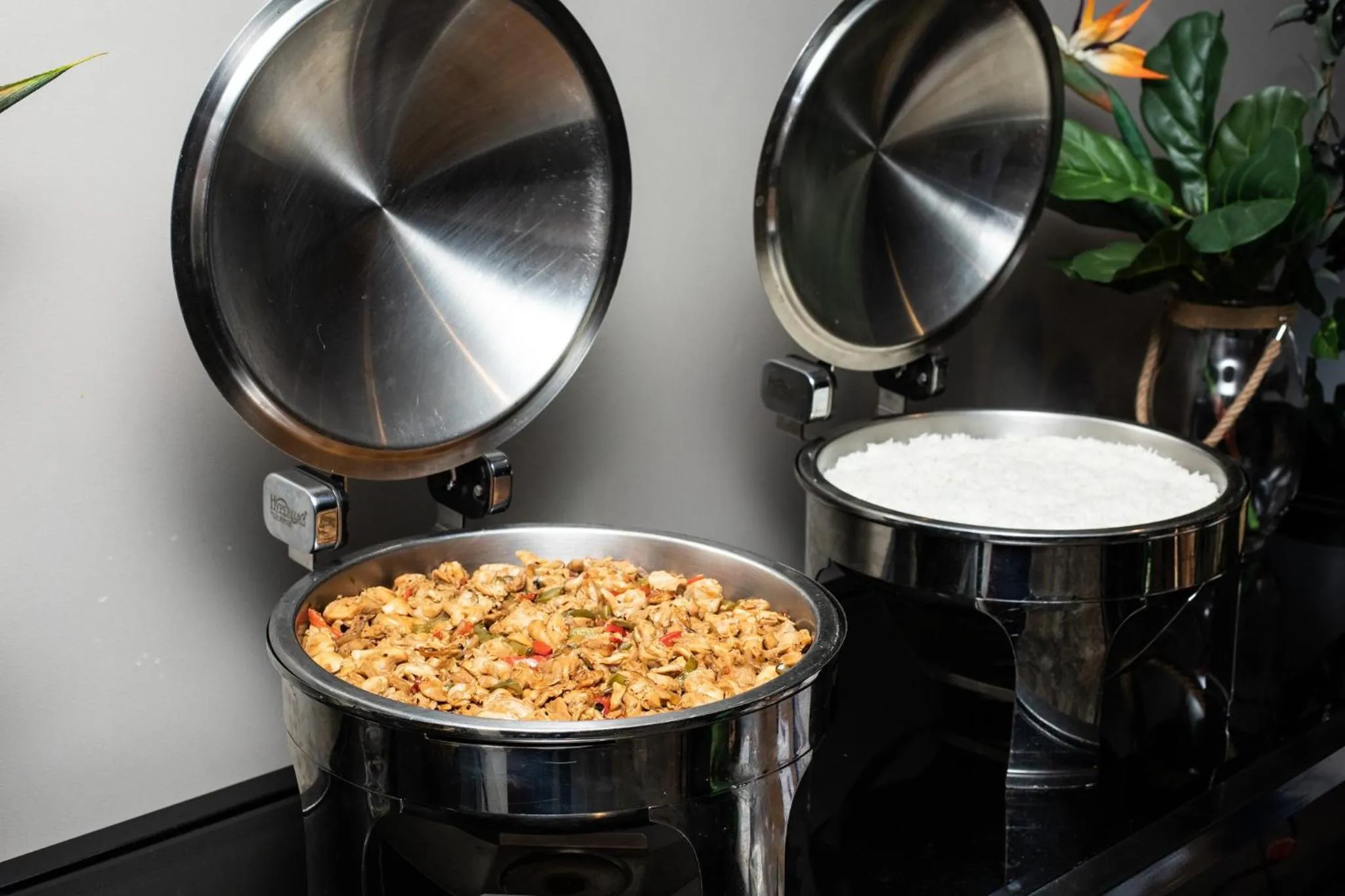 Restaurant/places to eat in Holiday Inn Perth City Centre by IHG