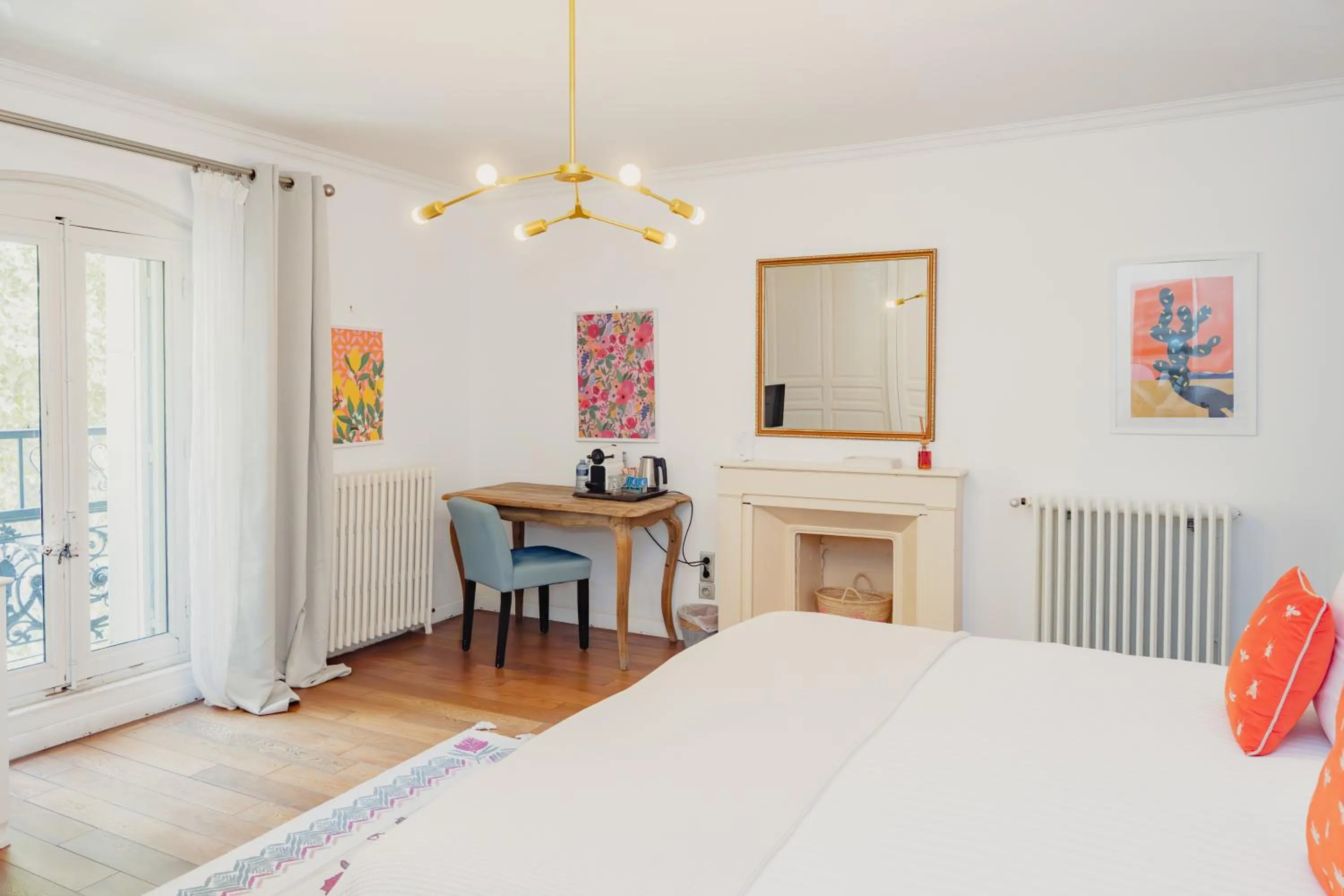 Bed in Maison Douce Arles