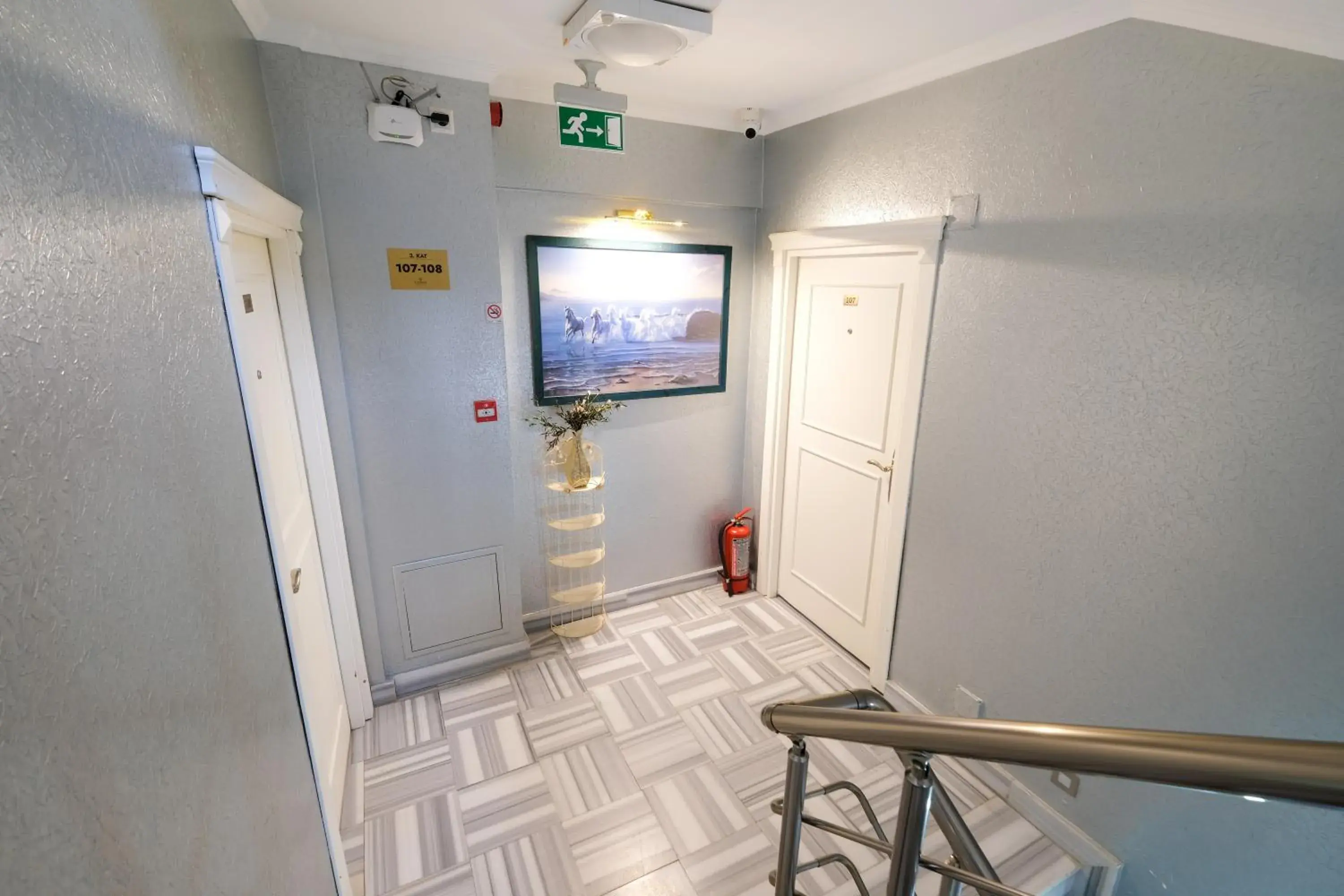 Property building in Loren Hotel&Suites Property building in Loren Hotel&Suites