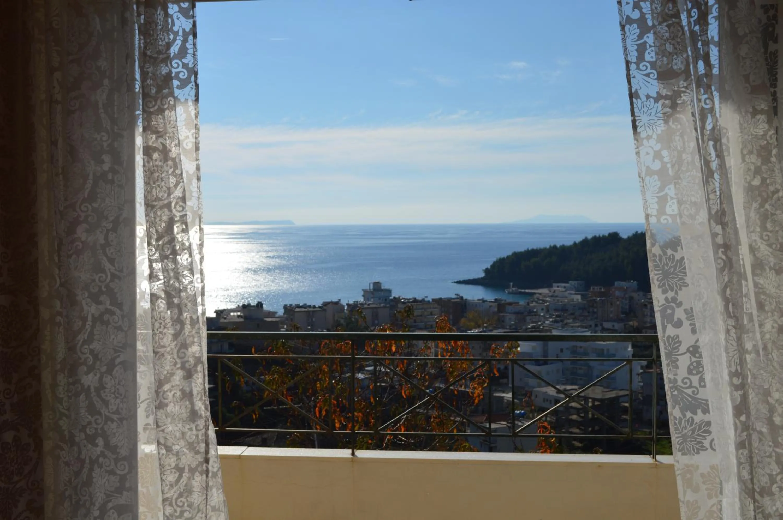 Janakis Apartments