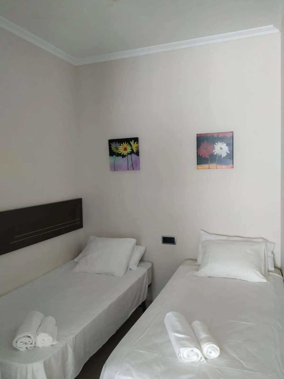 Bedroom, Bed in Apartamentos Arosa