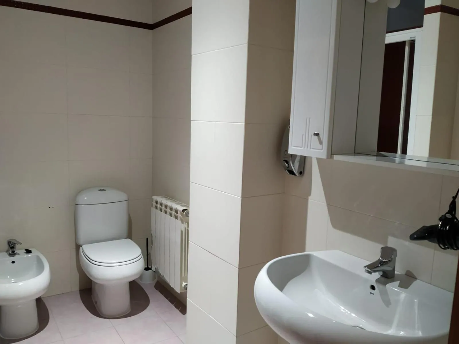 Bathroom in Apartamentos Arosa