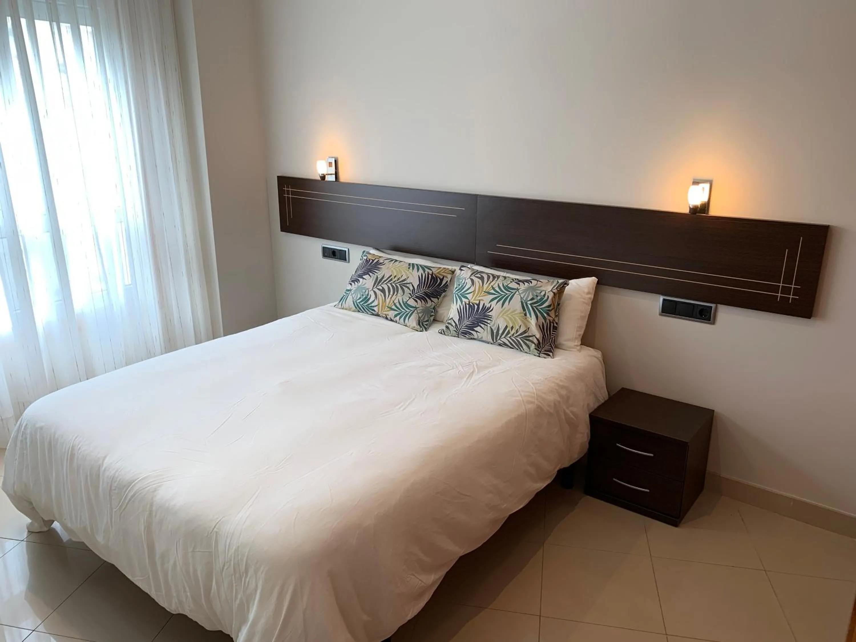 Bedroom, Bed in Apartamentos Arosa