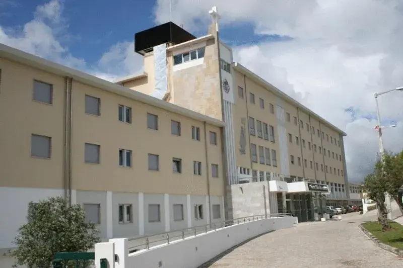 Facade/entrance in Hotel Casa Sao Nuno Facade/entrance in Hotel Casa Sao Nuno