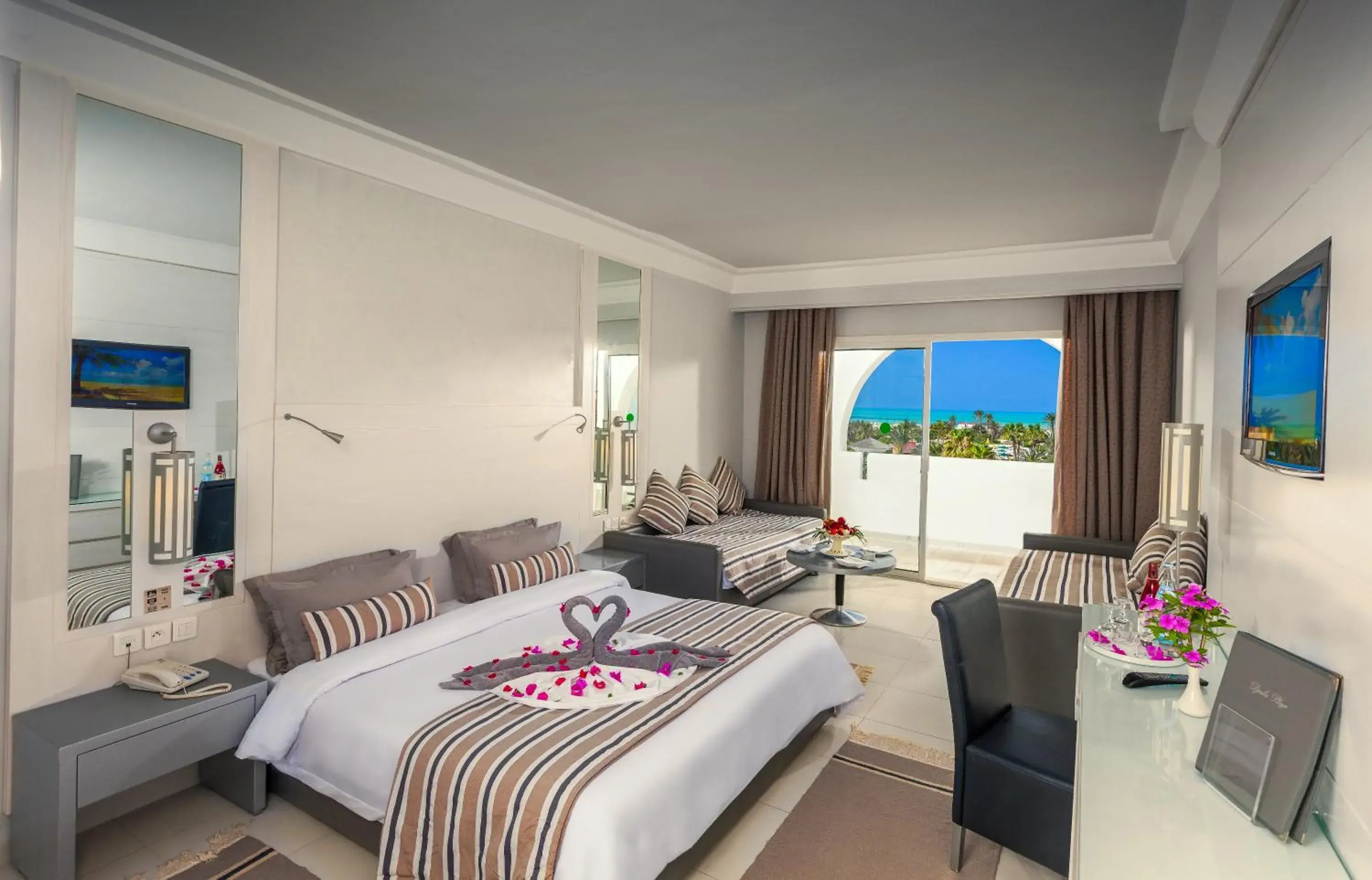 Bed in Djerba Plaza Thalasso & Spa Bed in Djerba Plaza Thalasso & Spa