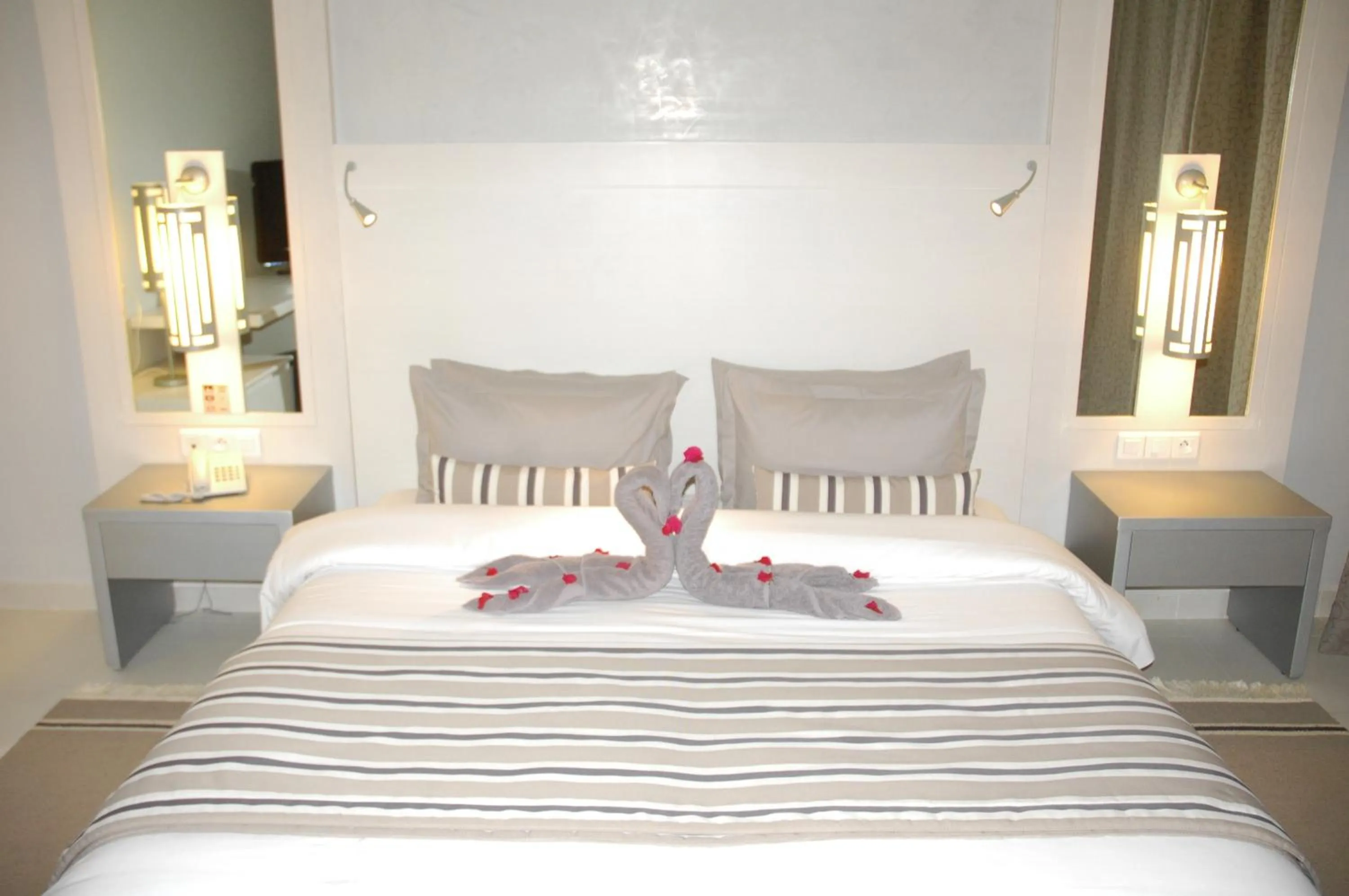 Bedroom, Bed in Djerba Plaza Thalasso & Spa