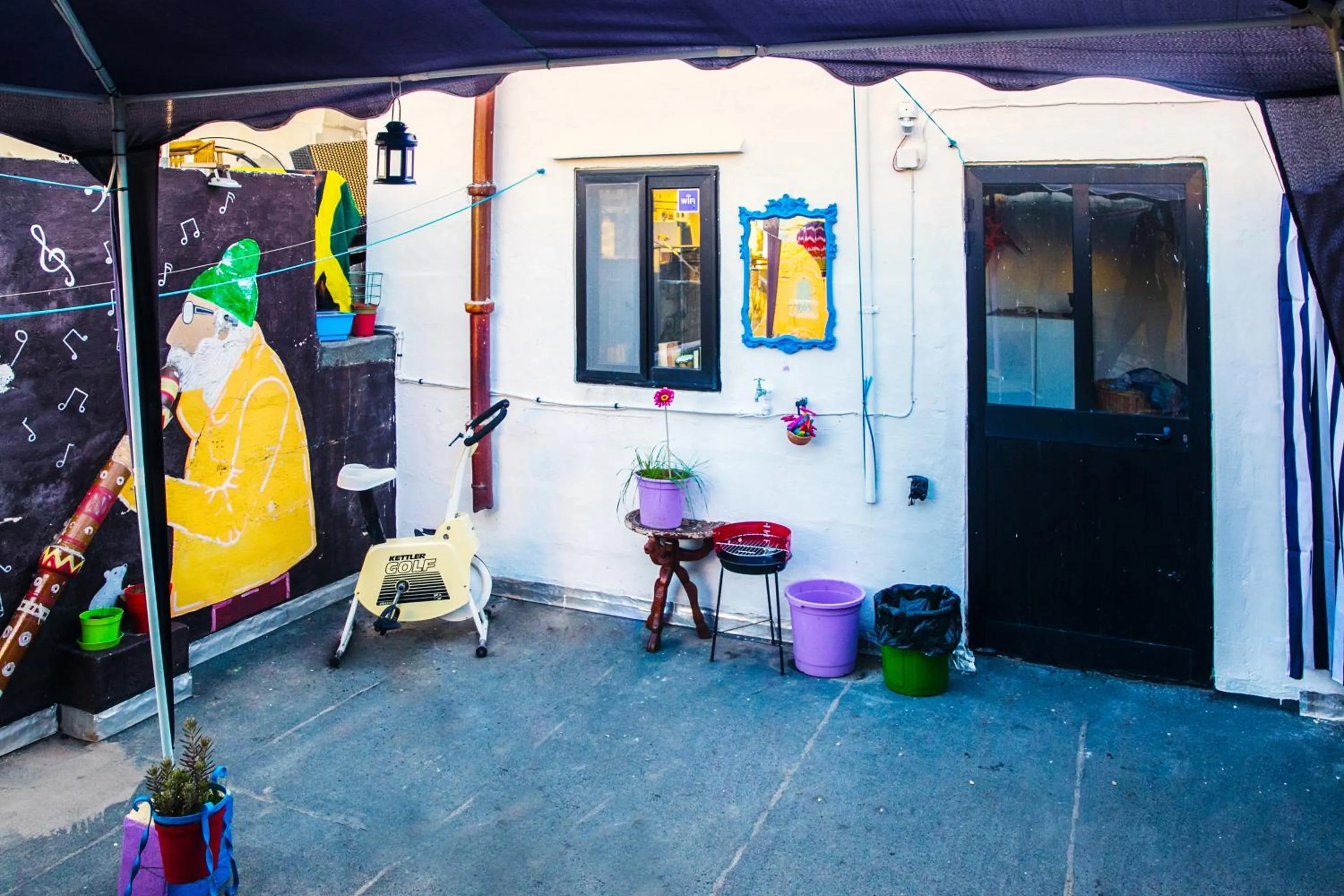 BBQ facilities in Five Trees