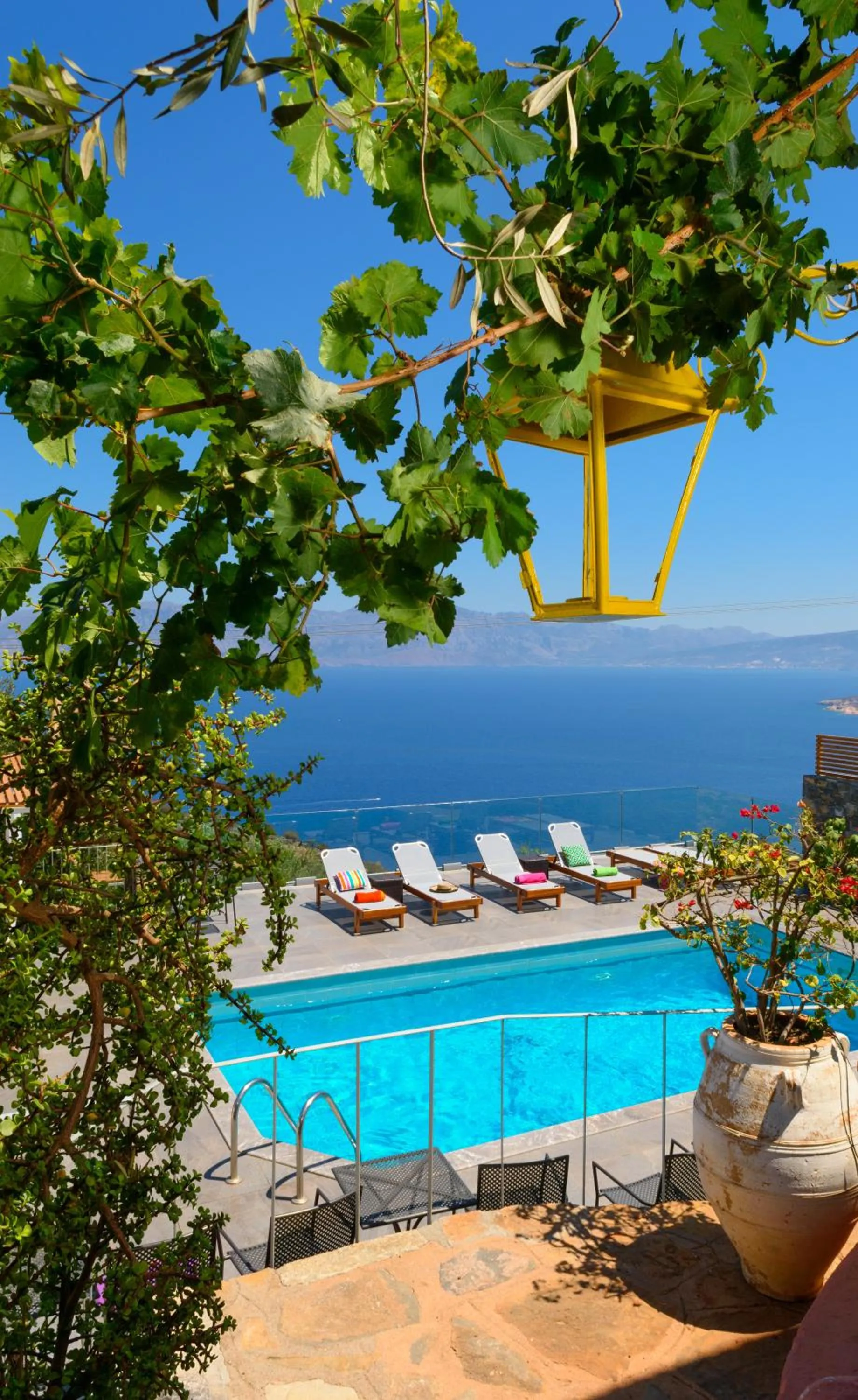 Pool view in Villa Olga