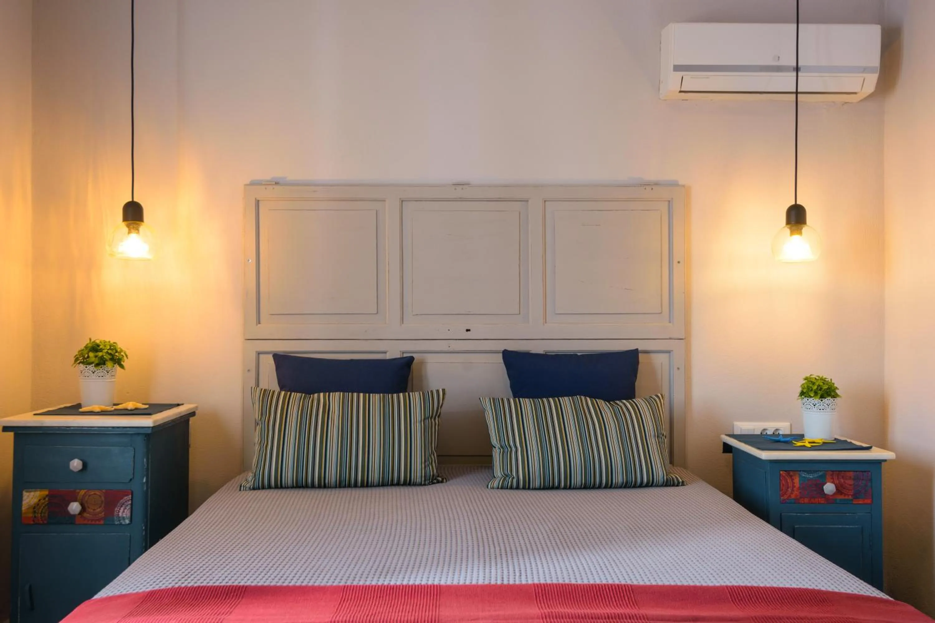 Bedroom, Bed in Villa Olga