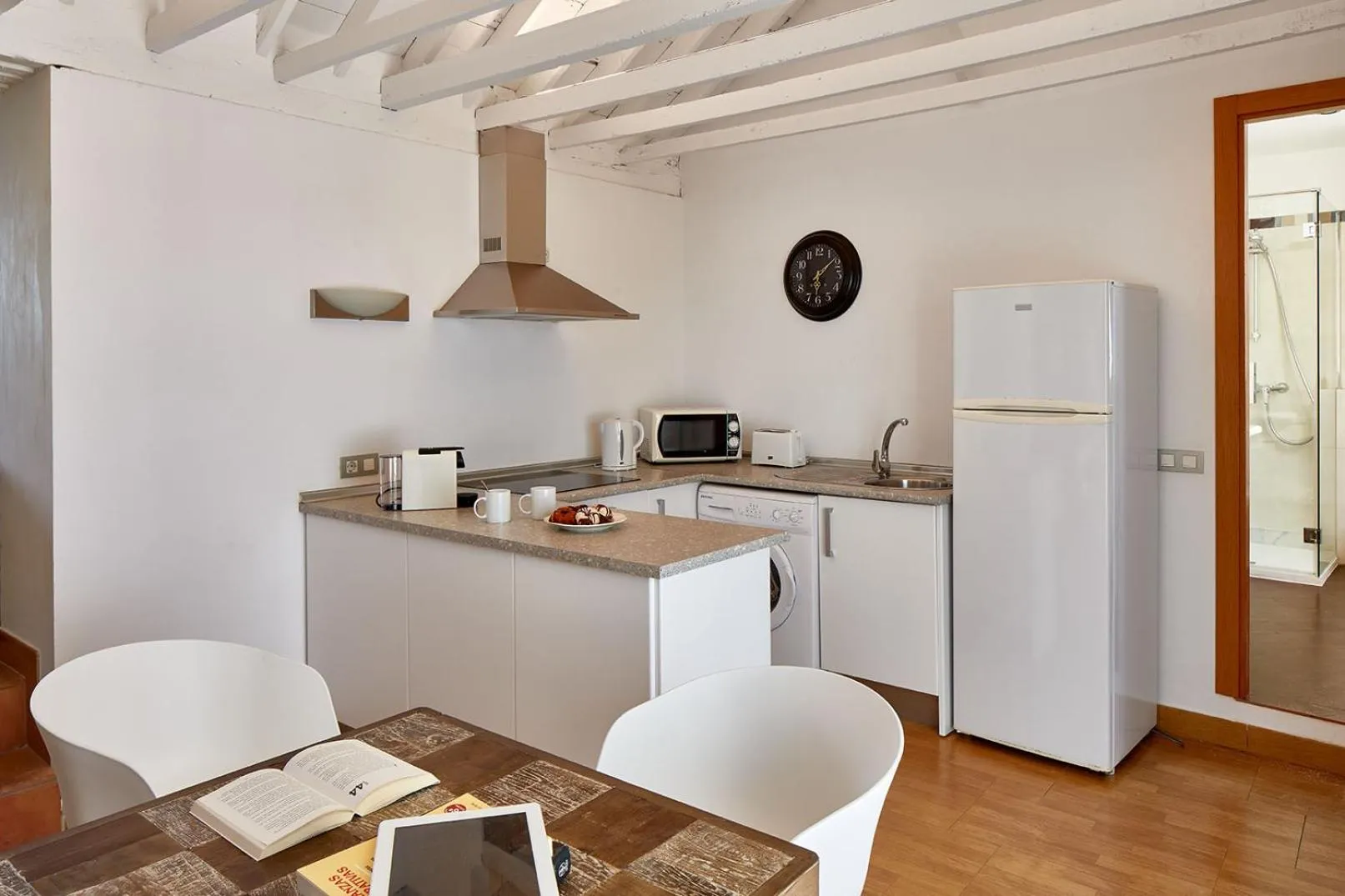 Property building in Lodgingmalaga Plaza Constitucion