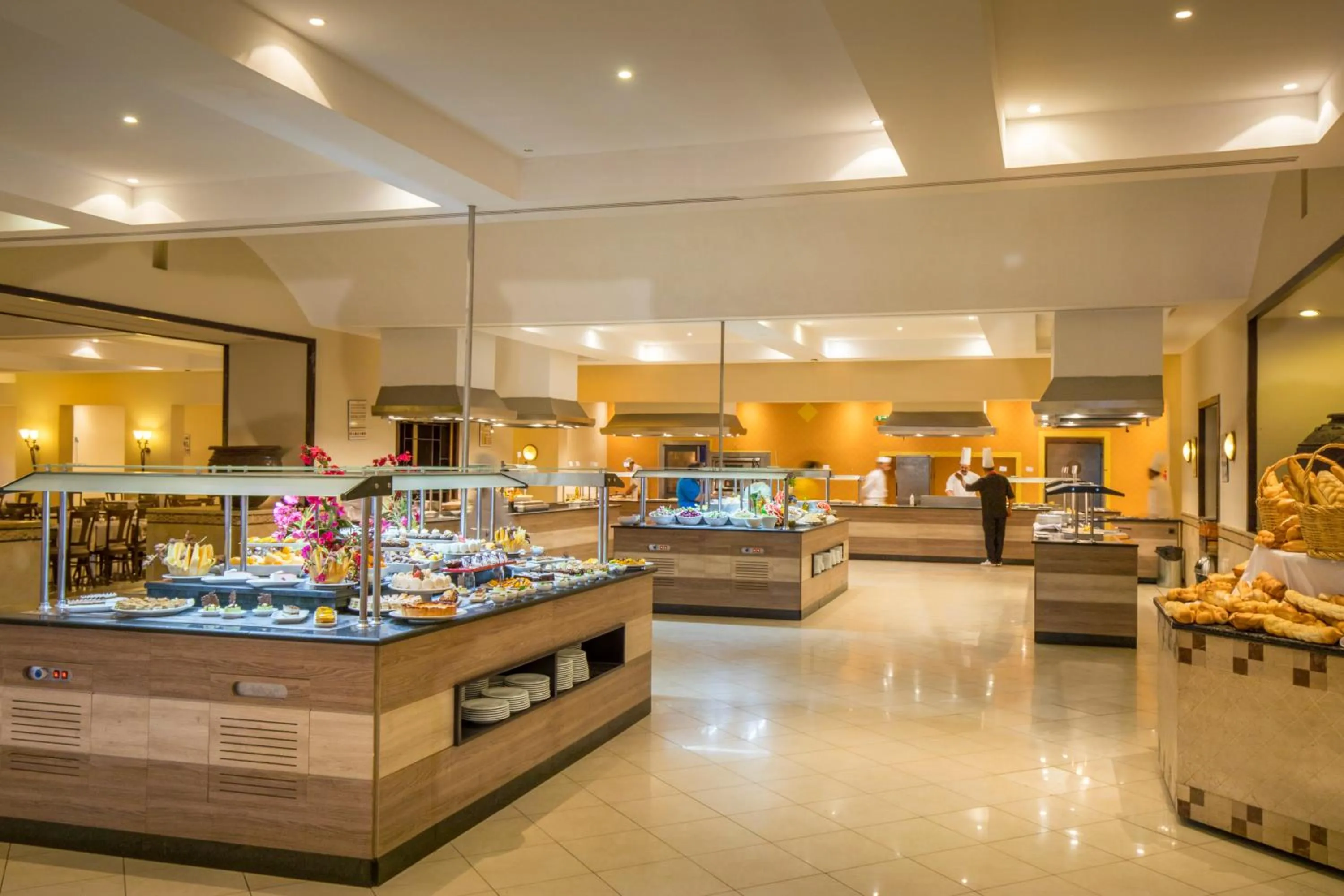 Food and drinks in Yadis Djerba Thalasso & Spa - All Inclusive