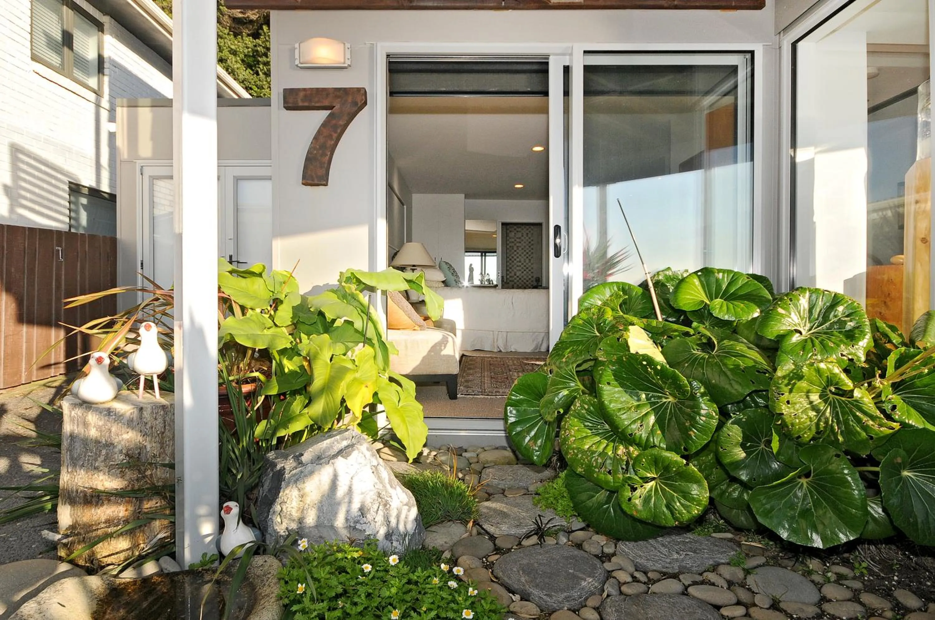 Garden in Kapiti Waves Bed & Breakfast