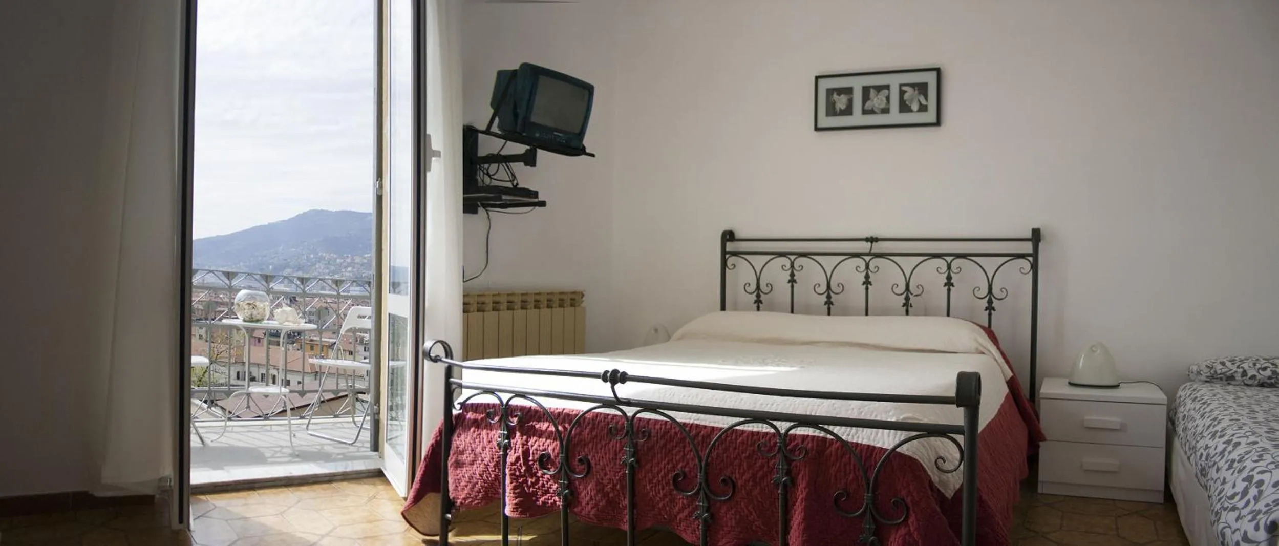 Balcony/Terrace, Bed in APT Il Rifugio del Marinaio