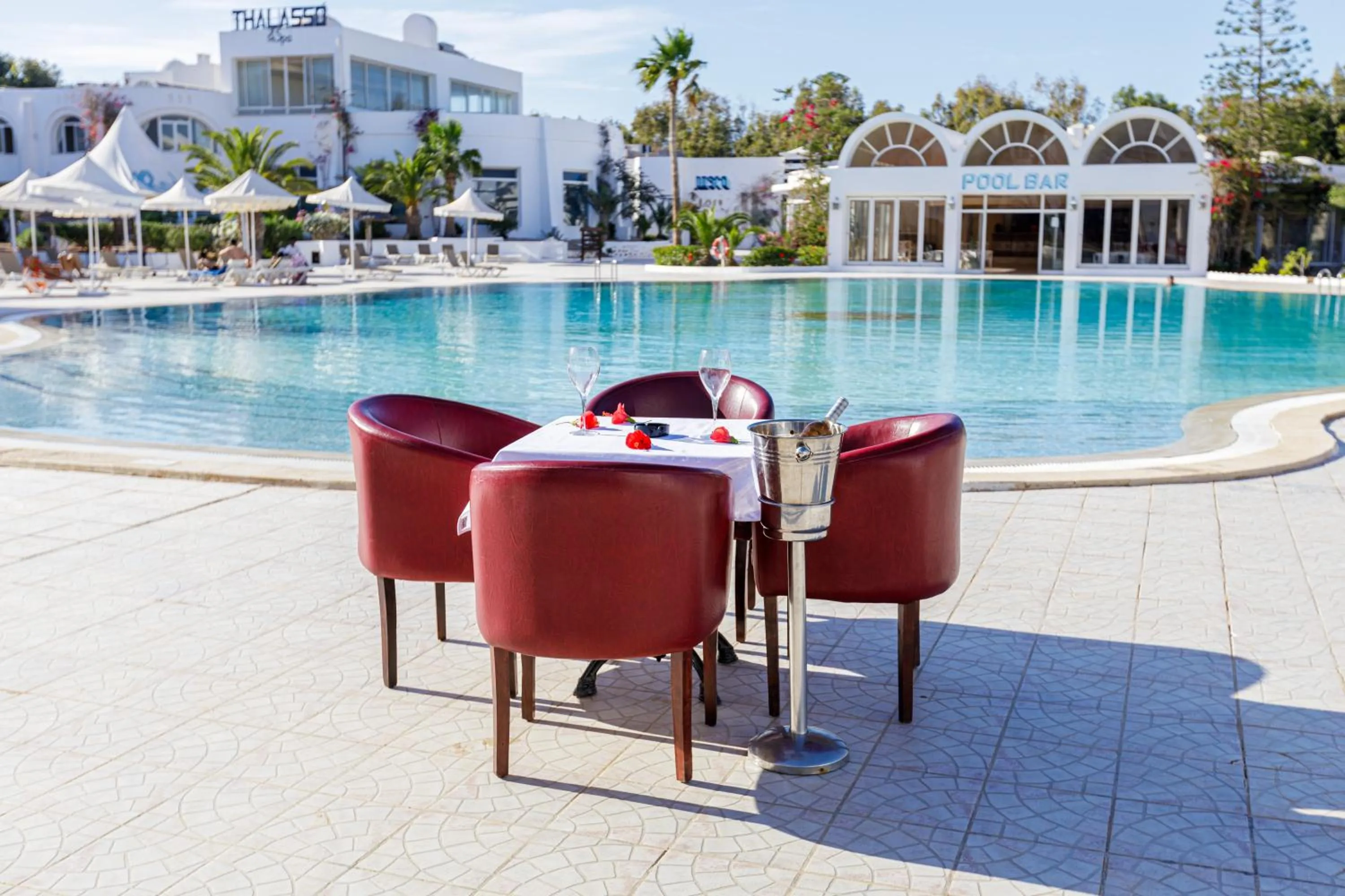 Swimming pool in Iris Hotel & Thalasso