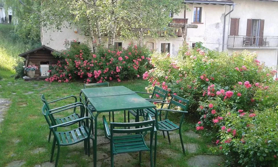 Garden in B&B Santa Brigida
