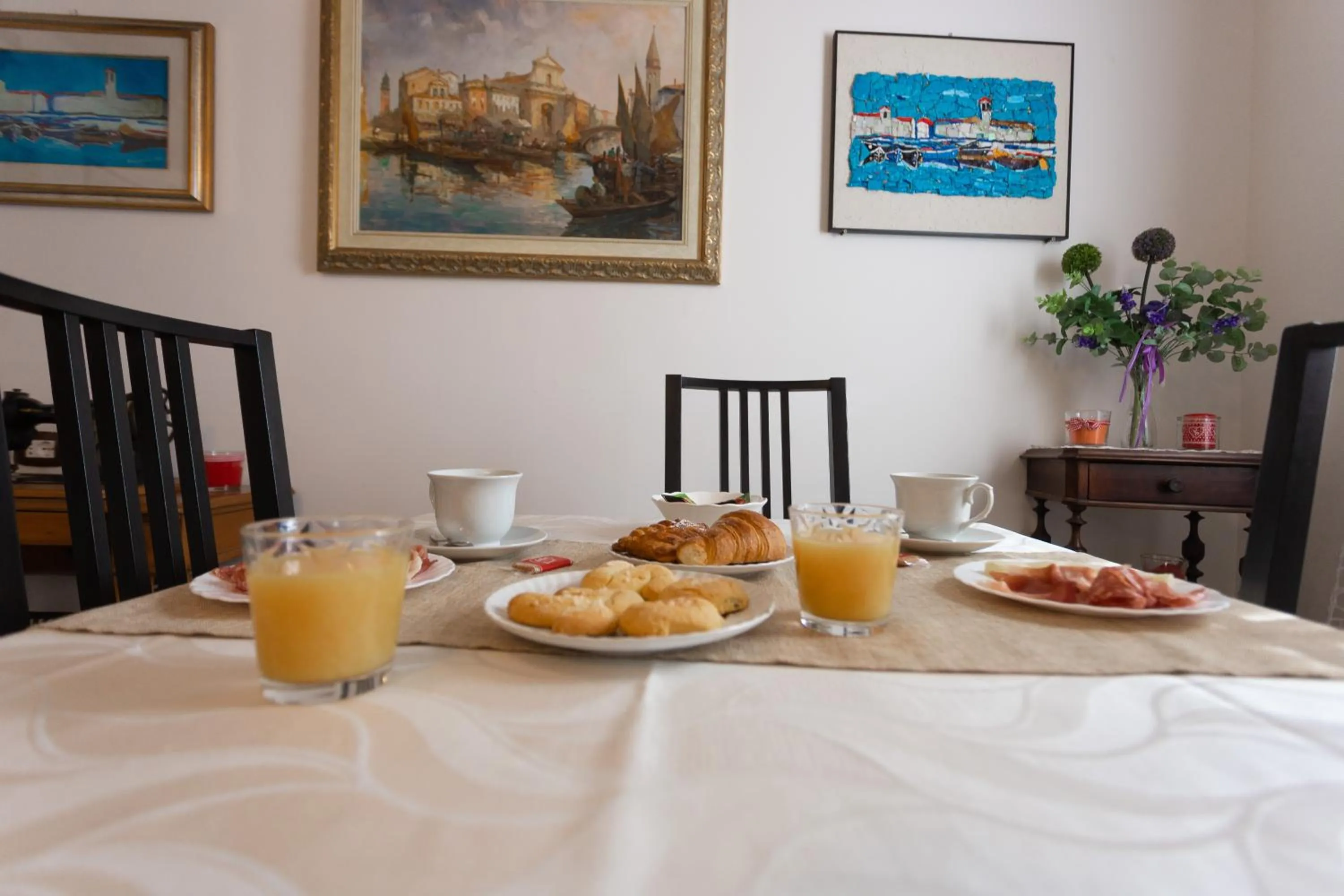 Breakfast in B&B Antico Orologio