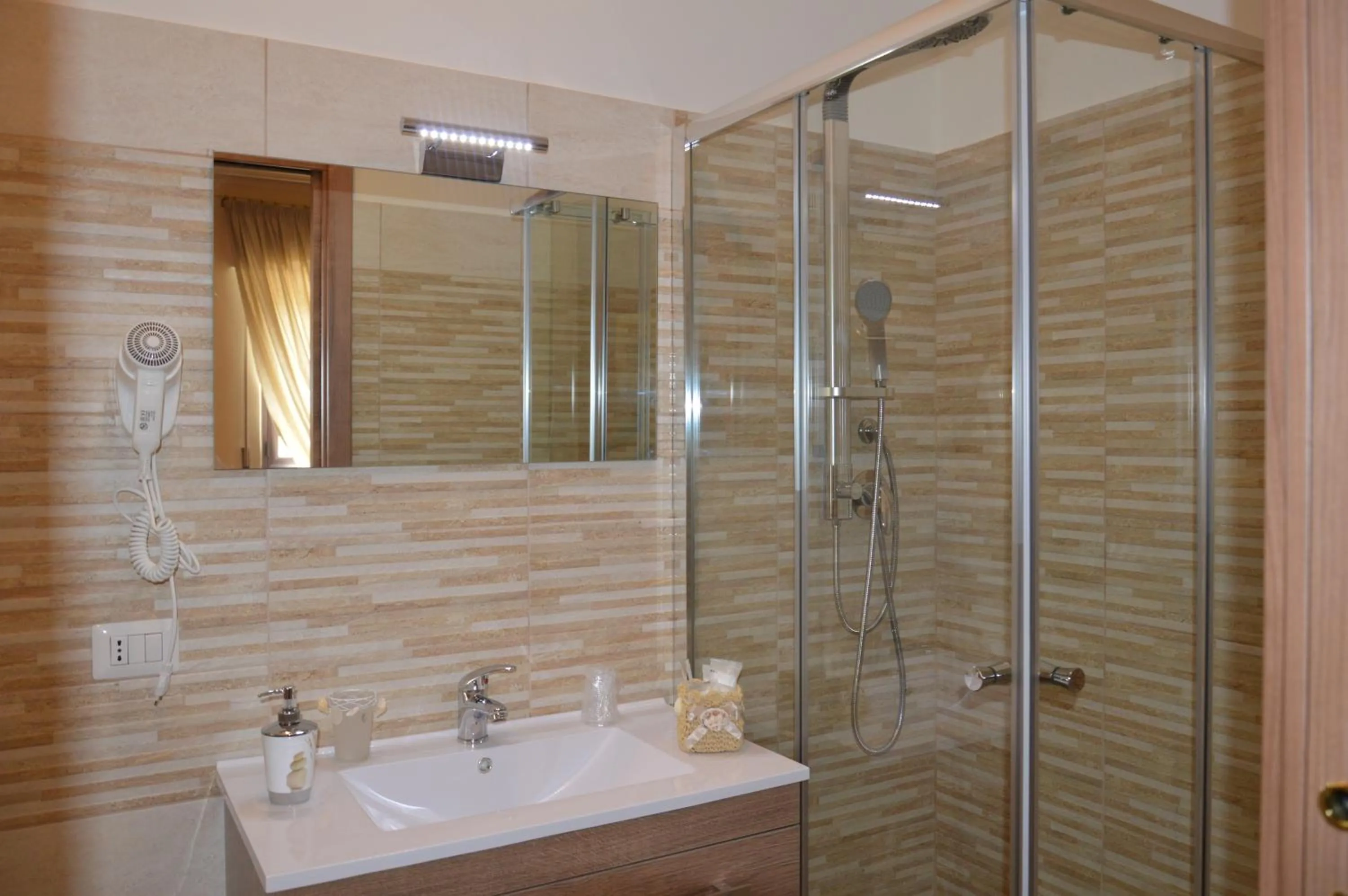 Bathroom in La Conchiglia