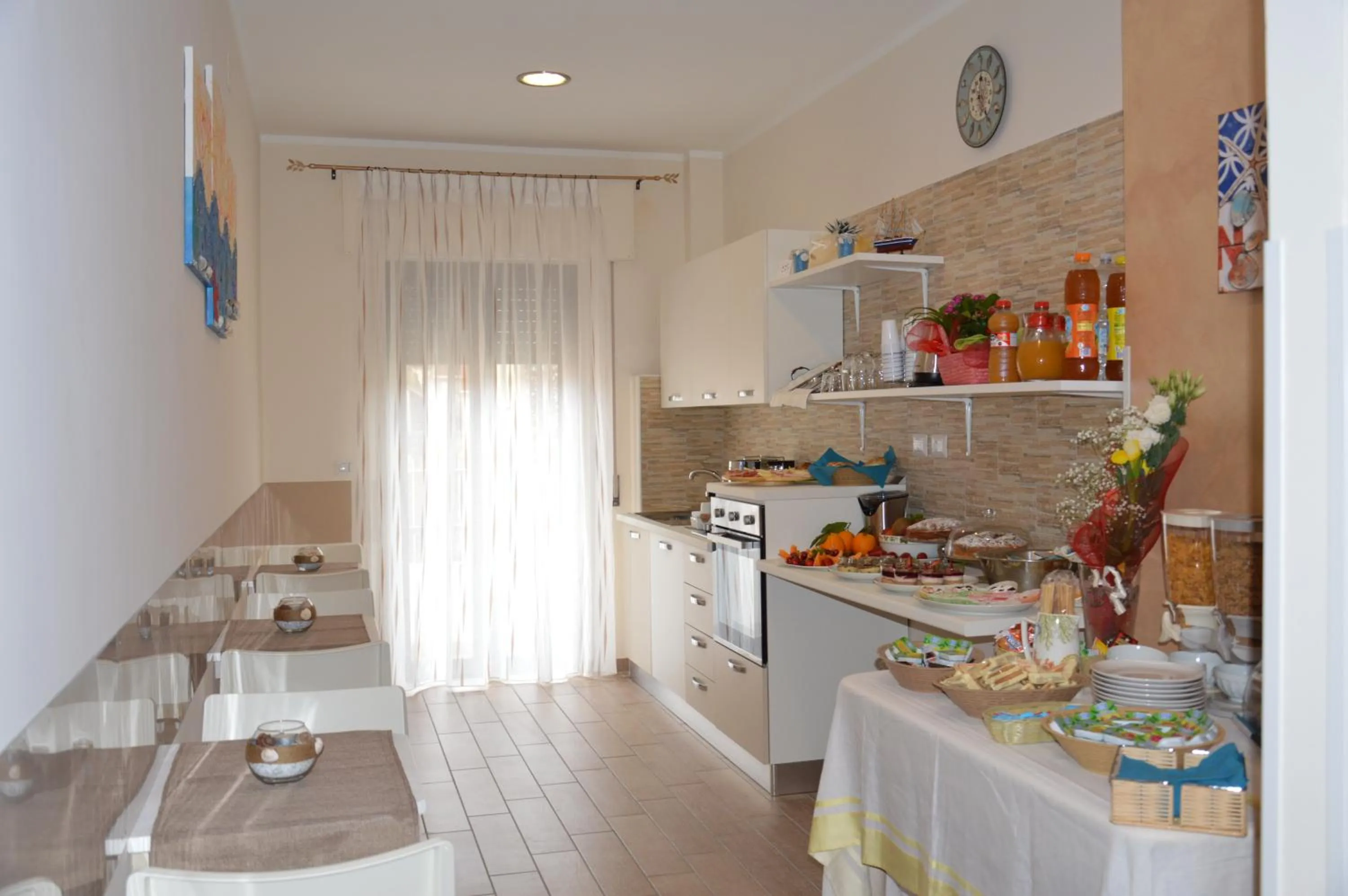 Restaurant/places to eat in La Conchiglia