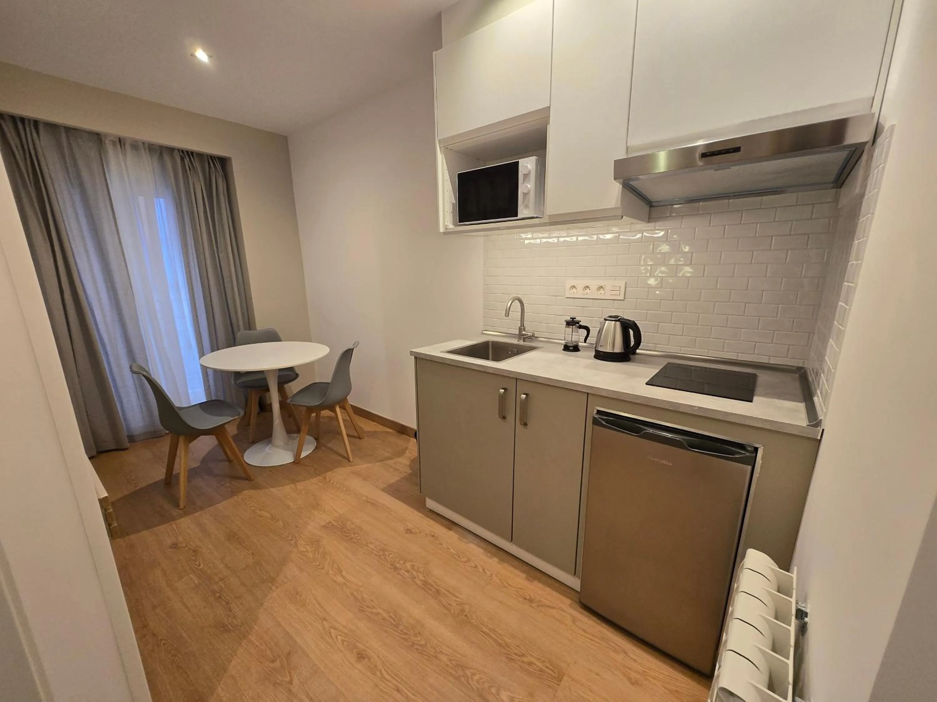 Kitchen or kitchenette in Hostal A Nuestra Senora de La Paloma