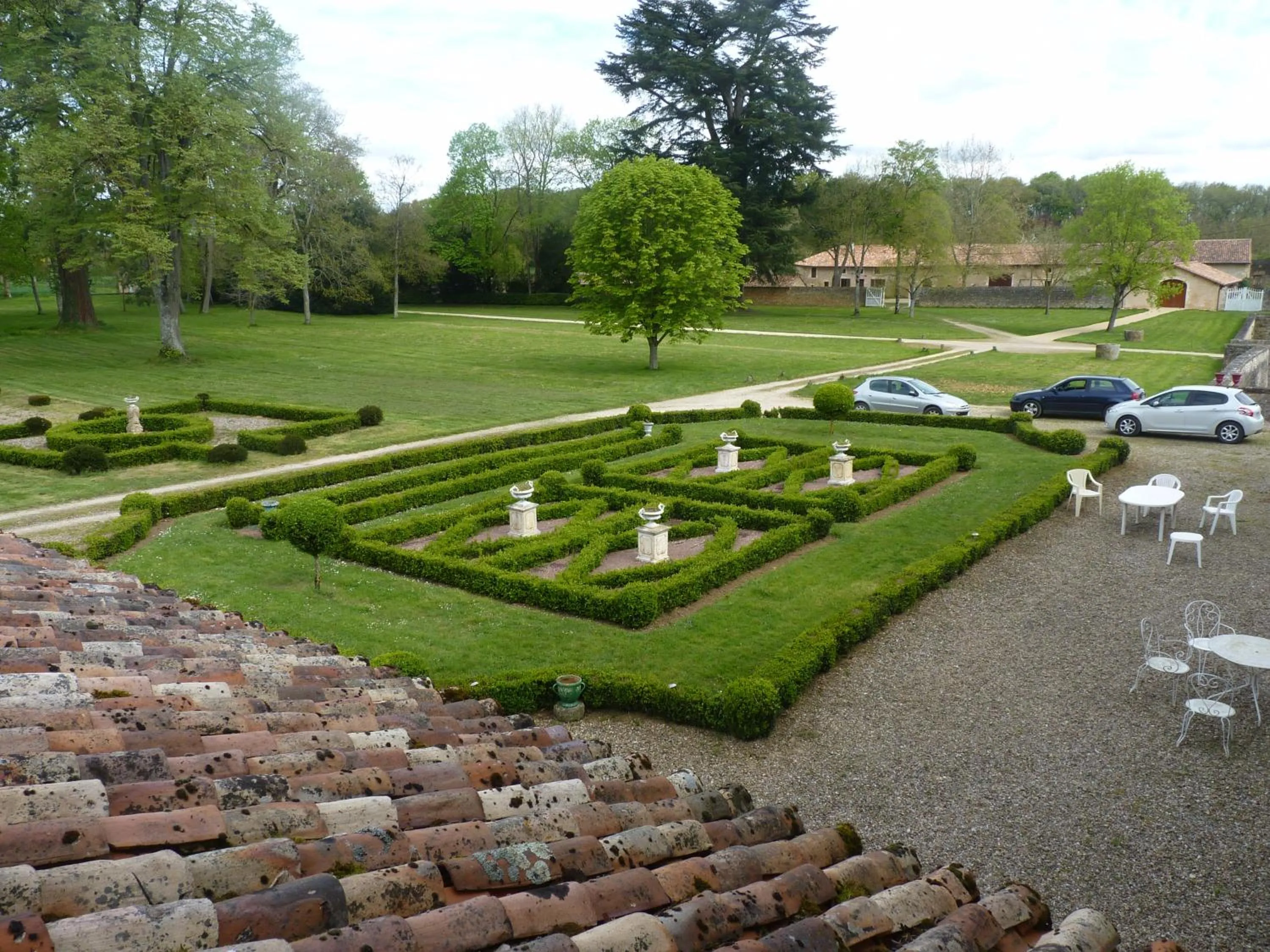 Garden view in LOGIS du Château du Bois Doucet