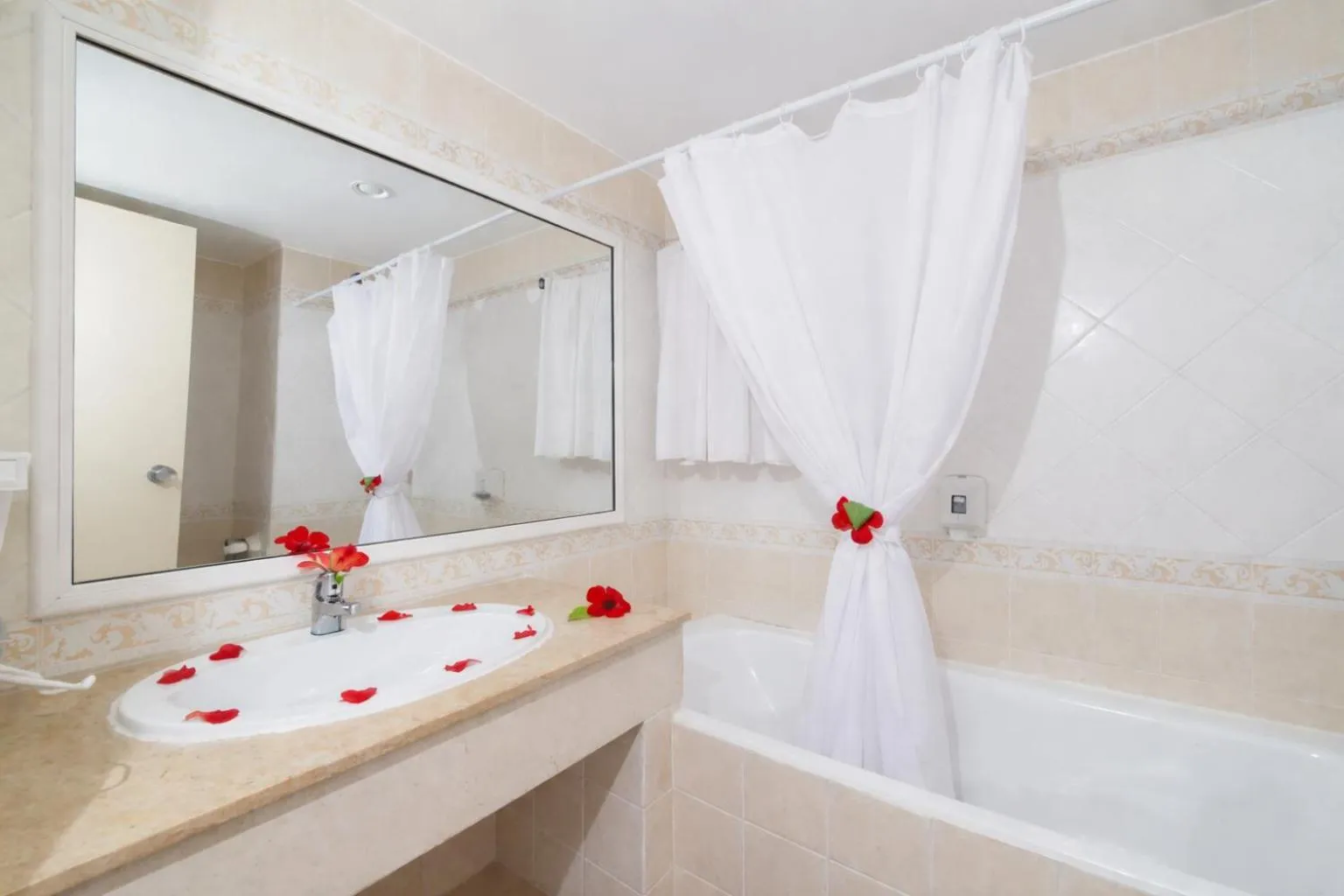 Bathroom in Hotel El Habib Monastir