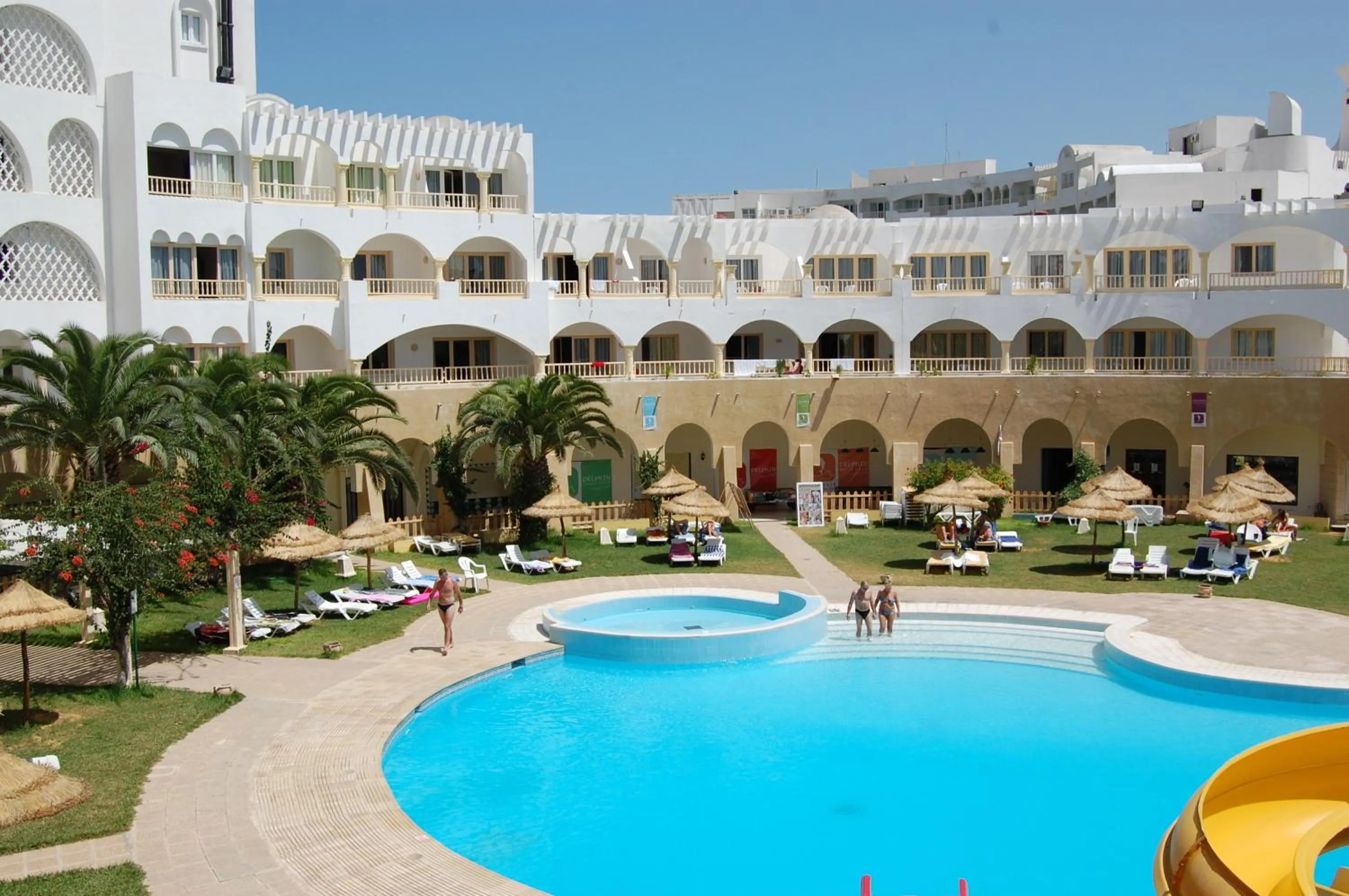 Property building in Hotel El Habib Monastir