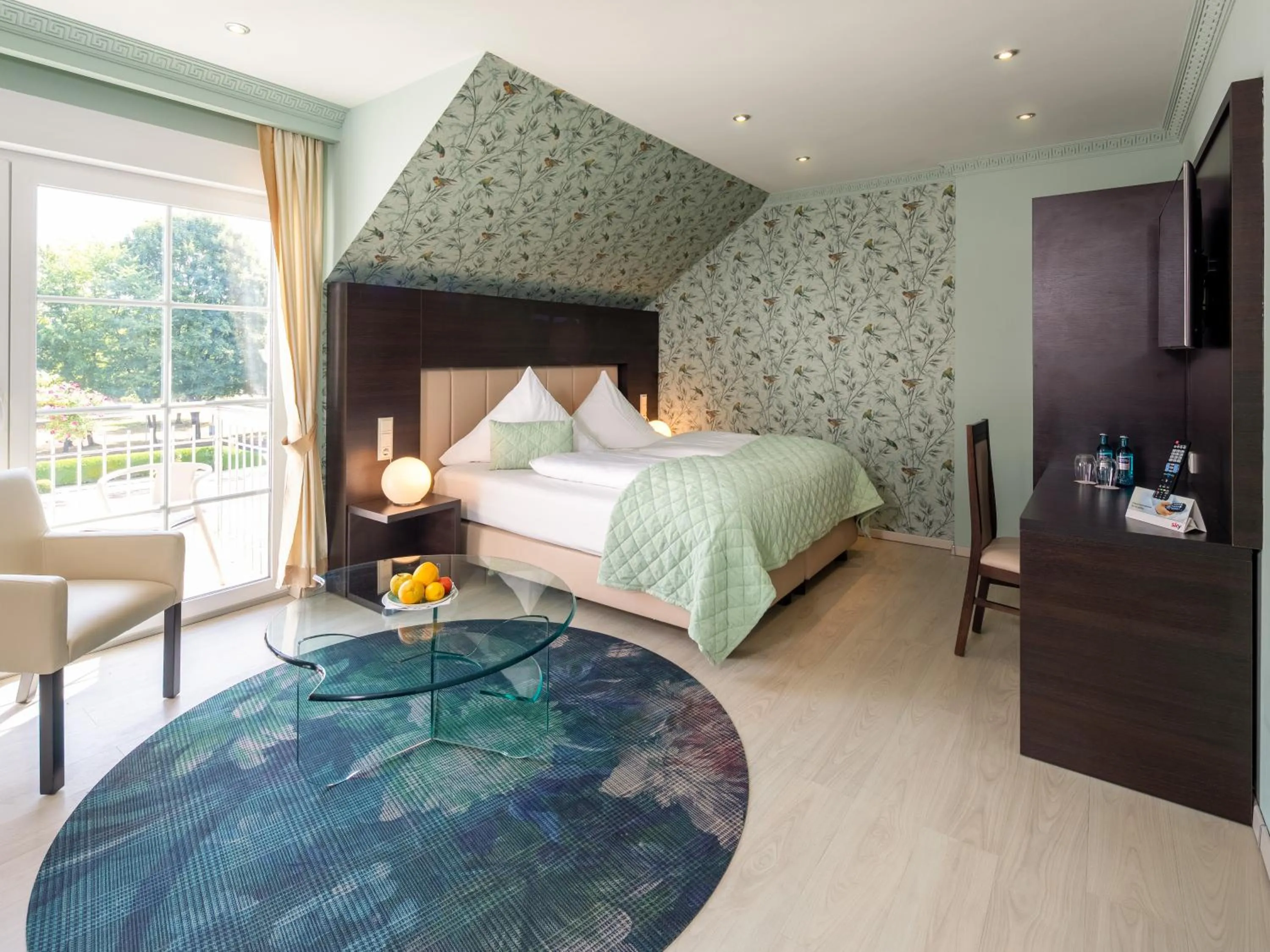 Photo of the whole room, Bed in Kristallhotel Fettehenne