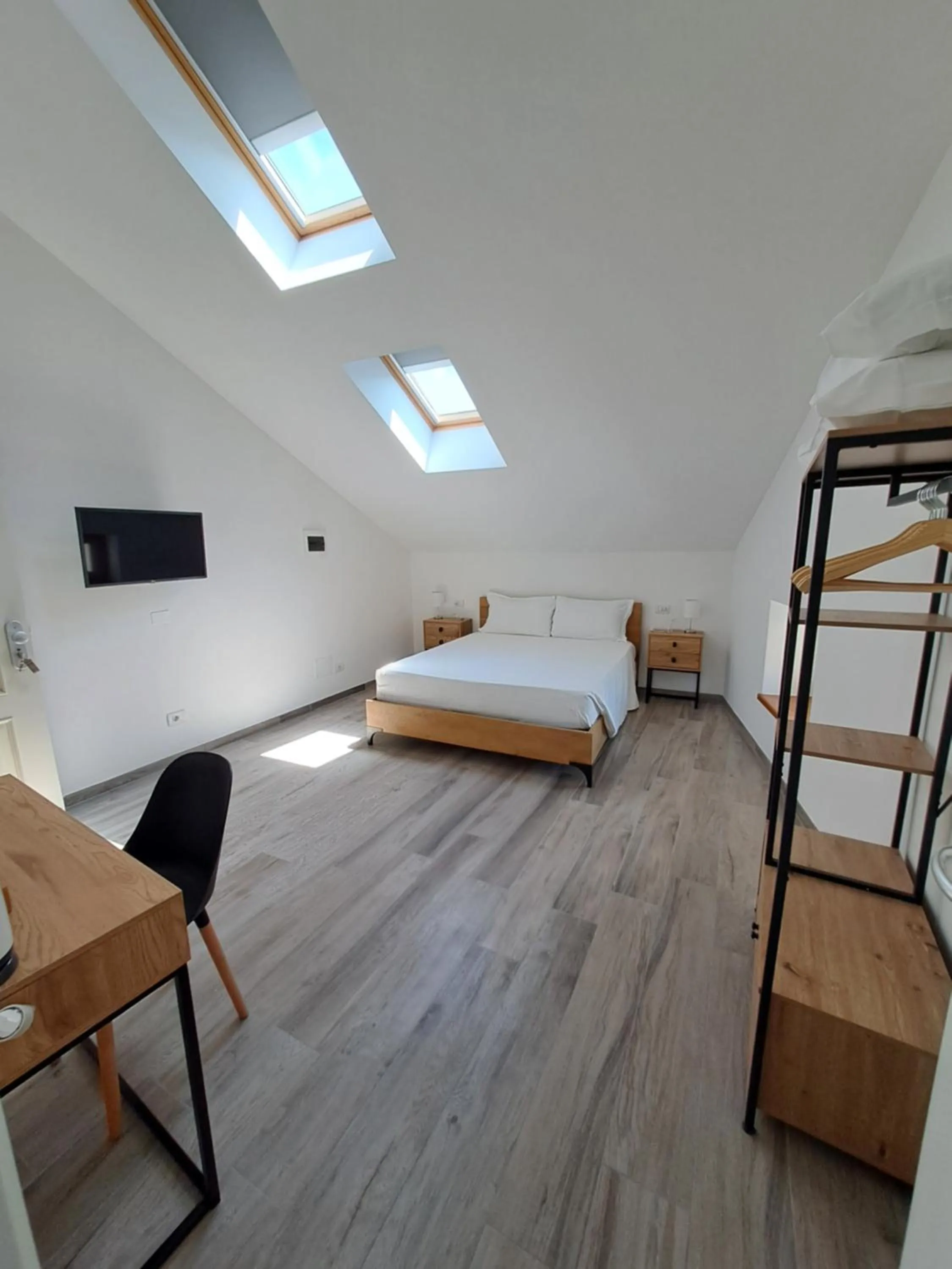 Photo of the whole room, Bed in Andirivieni Bellagio Guest House