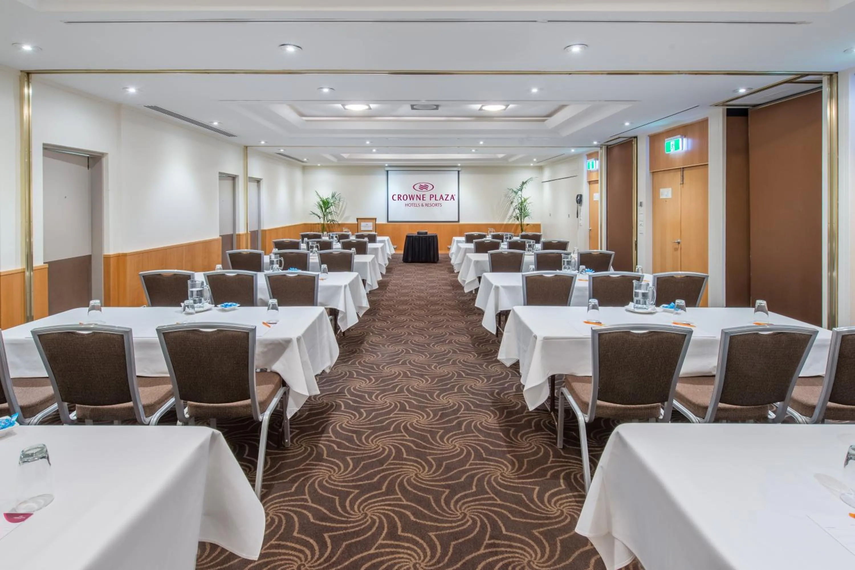 Meeting/conference room in Crowne Plaza Perth by IHG