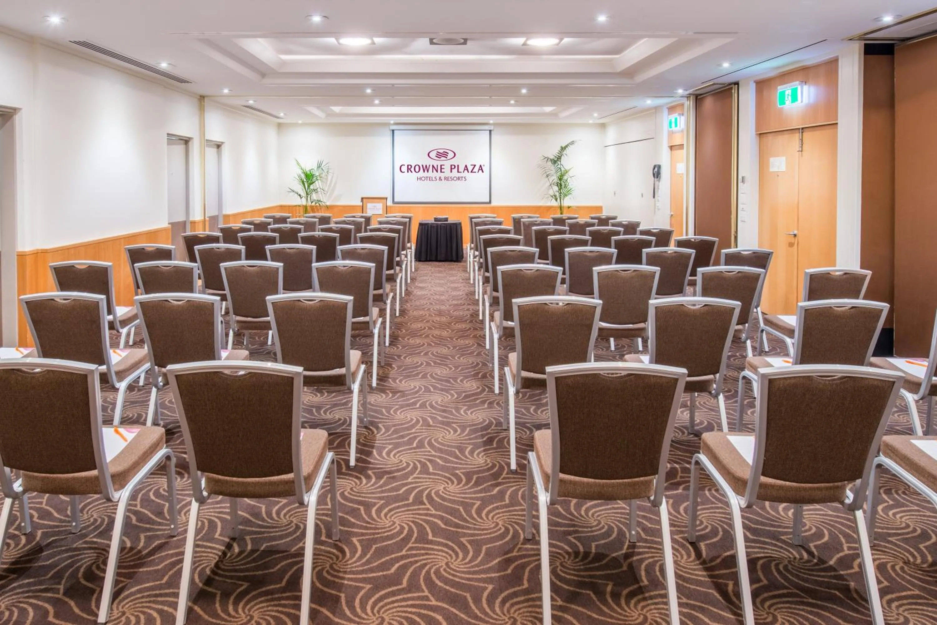 Meeting/conference room in Crowne Plaza Perth by IHG
