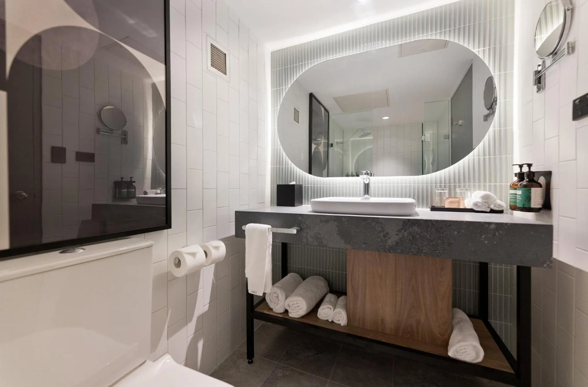 Bathroom in Crowne Plaza Perth by IHG