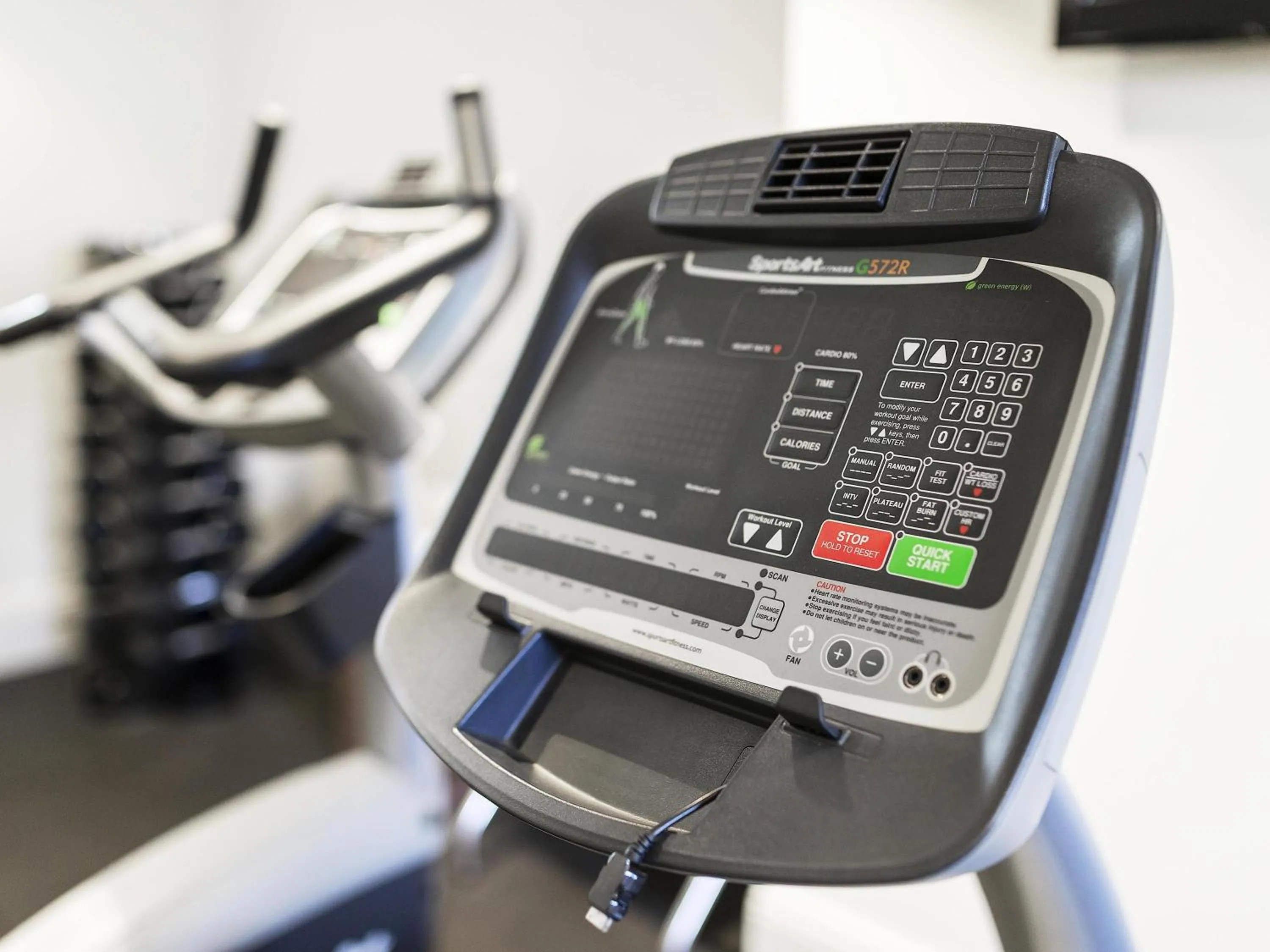 Fitness centre/facilities in Mercure Canberra