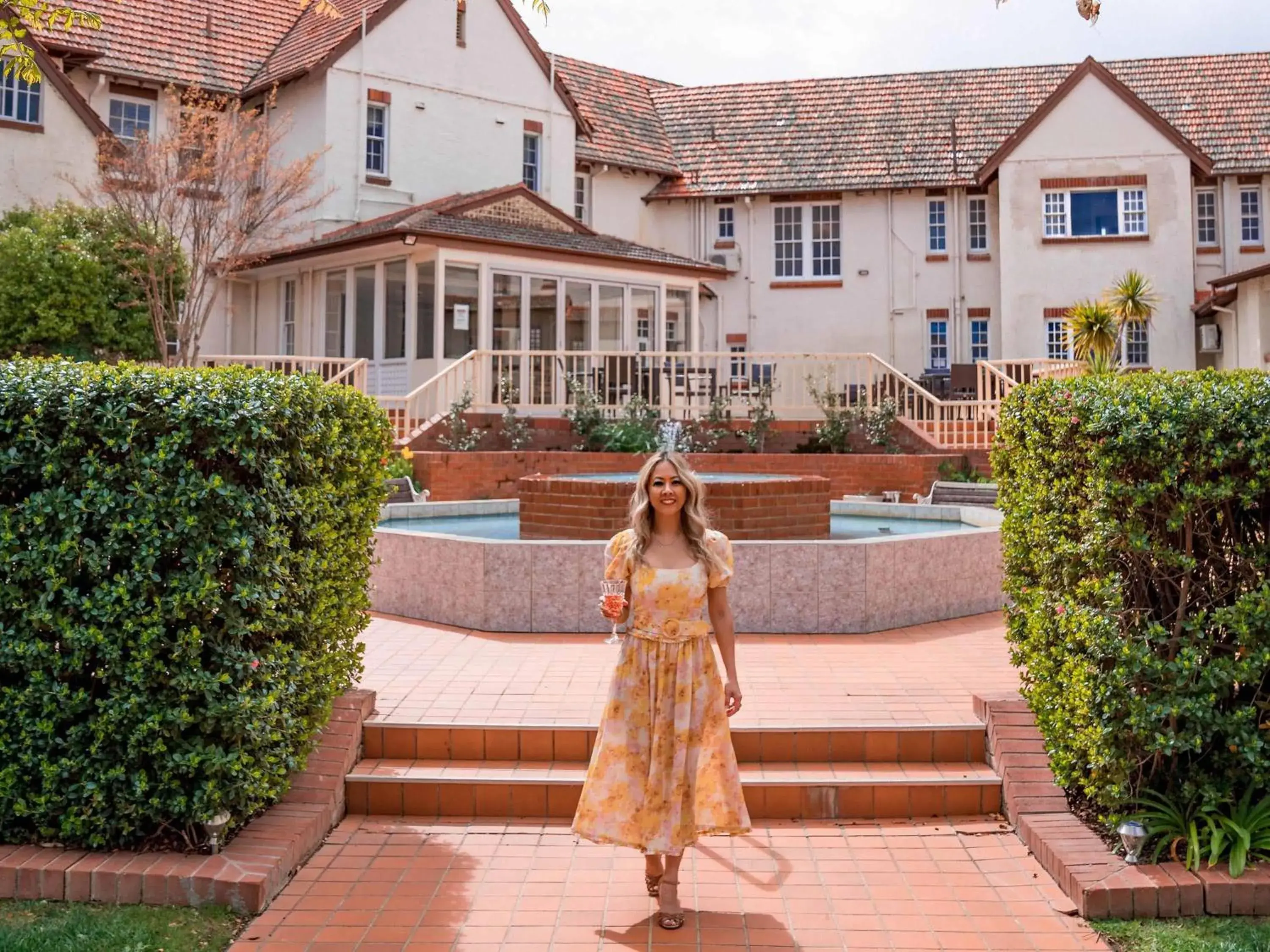 Property building in Mercure Canberra Property building in Mercure Canberra