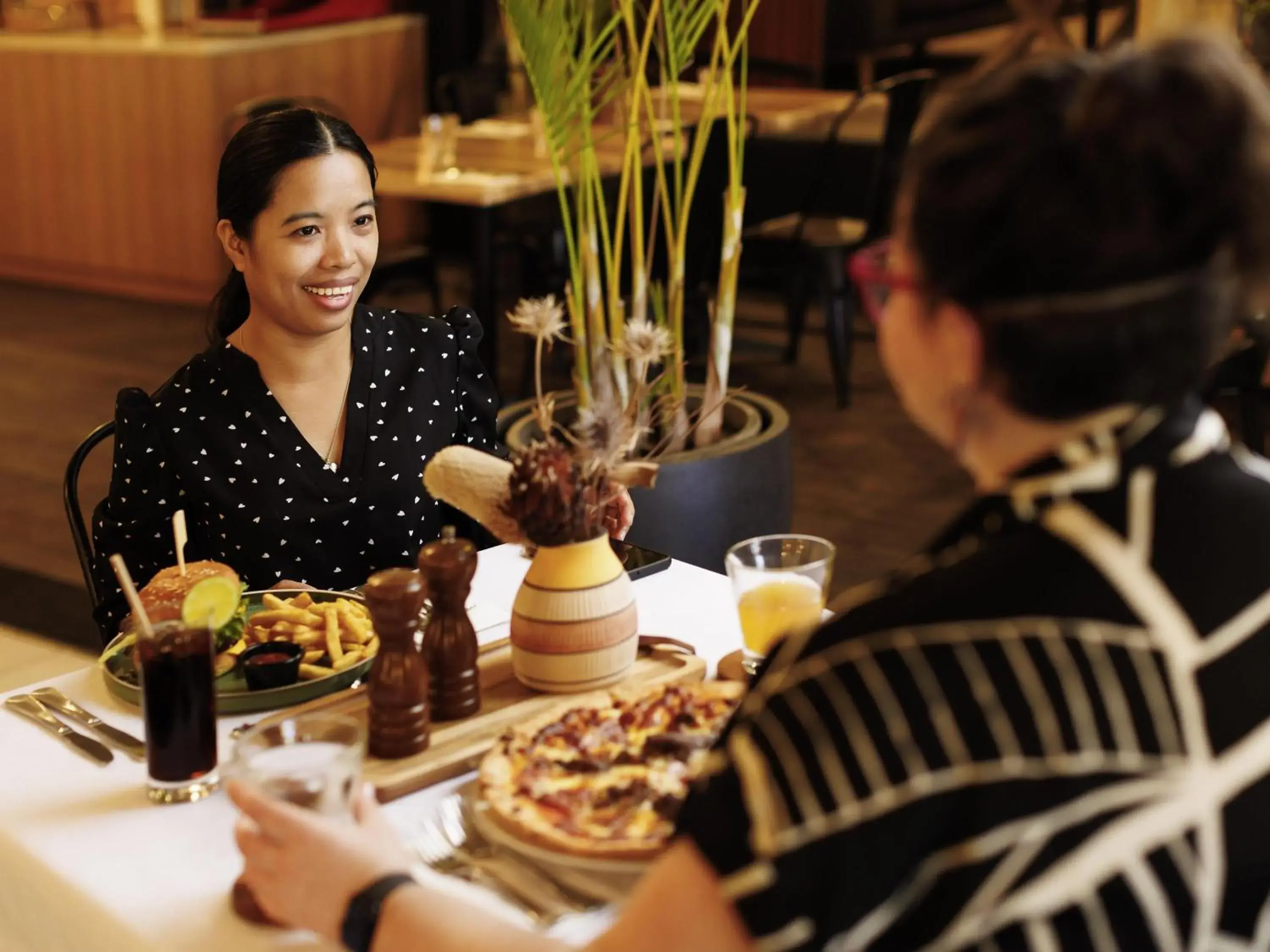 Restaurant/places to eat in Mercure Kakadu Crocodile Restaurant/places to eat in Mercure Kakadu Crocodile