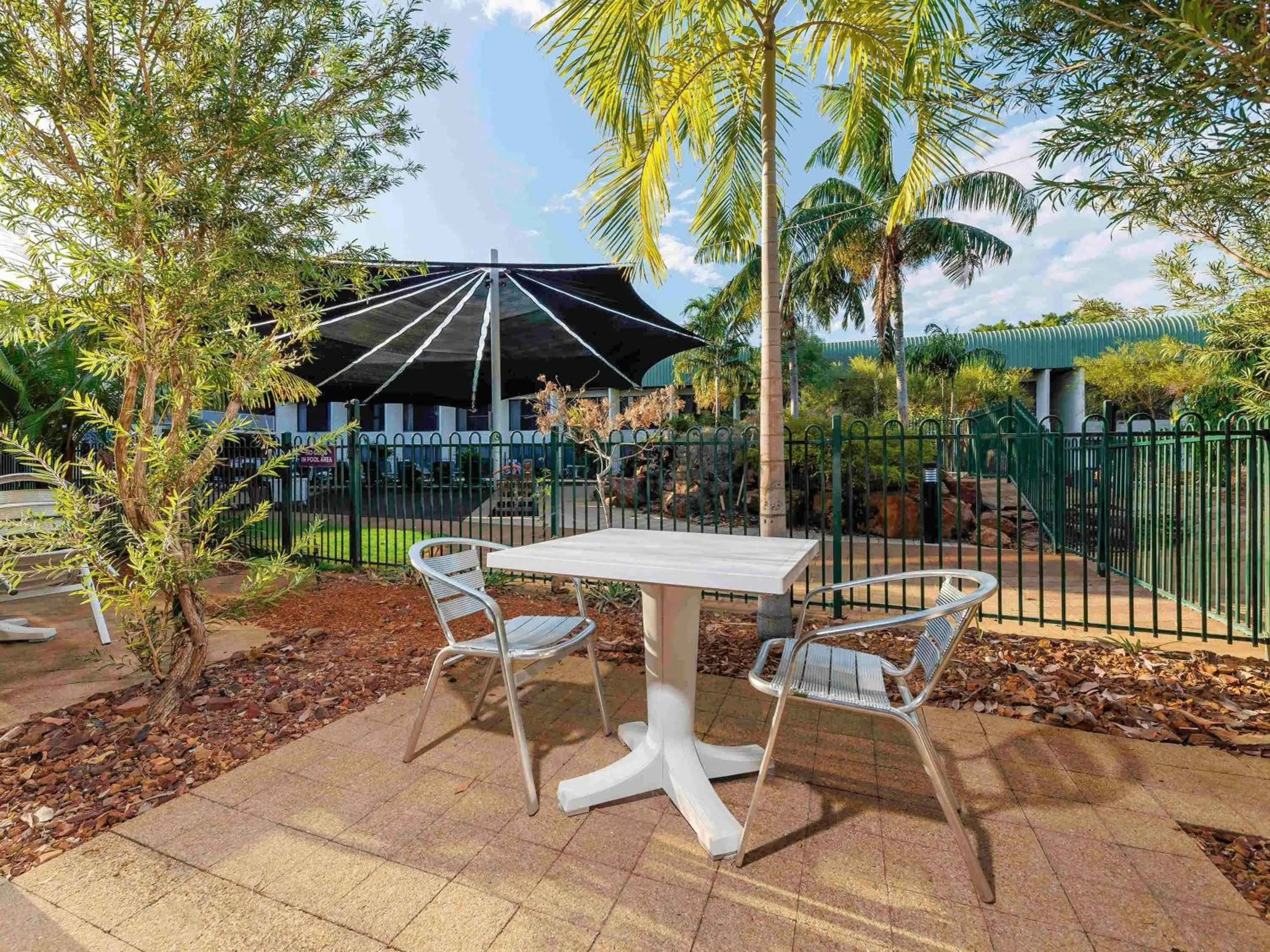 Bedroom in Mercure Kakadu Crocodile