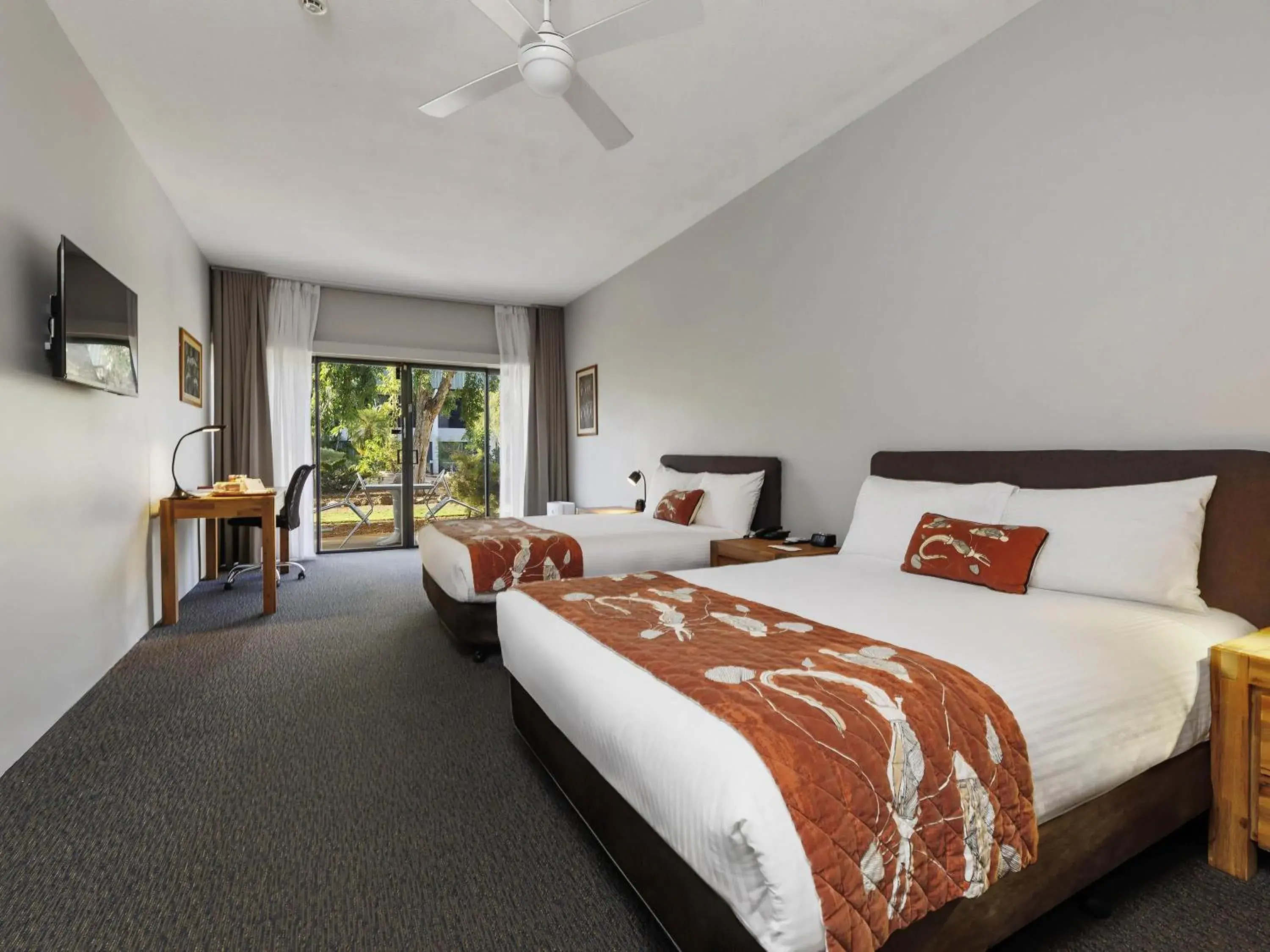 Bedroom, Bed in Mercure Kakadu Crocodile Bedroom, Bed in Mercure Kakadu Crocodile